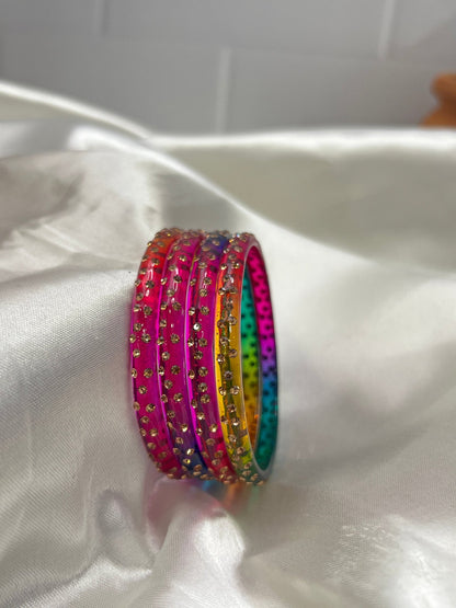 Kada Glass Bangle Design - Amintri - Set of 4 - Mahilas