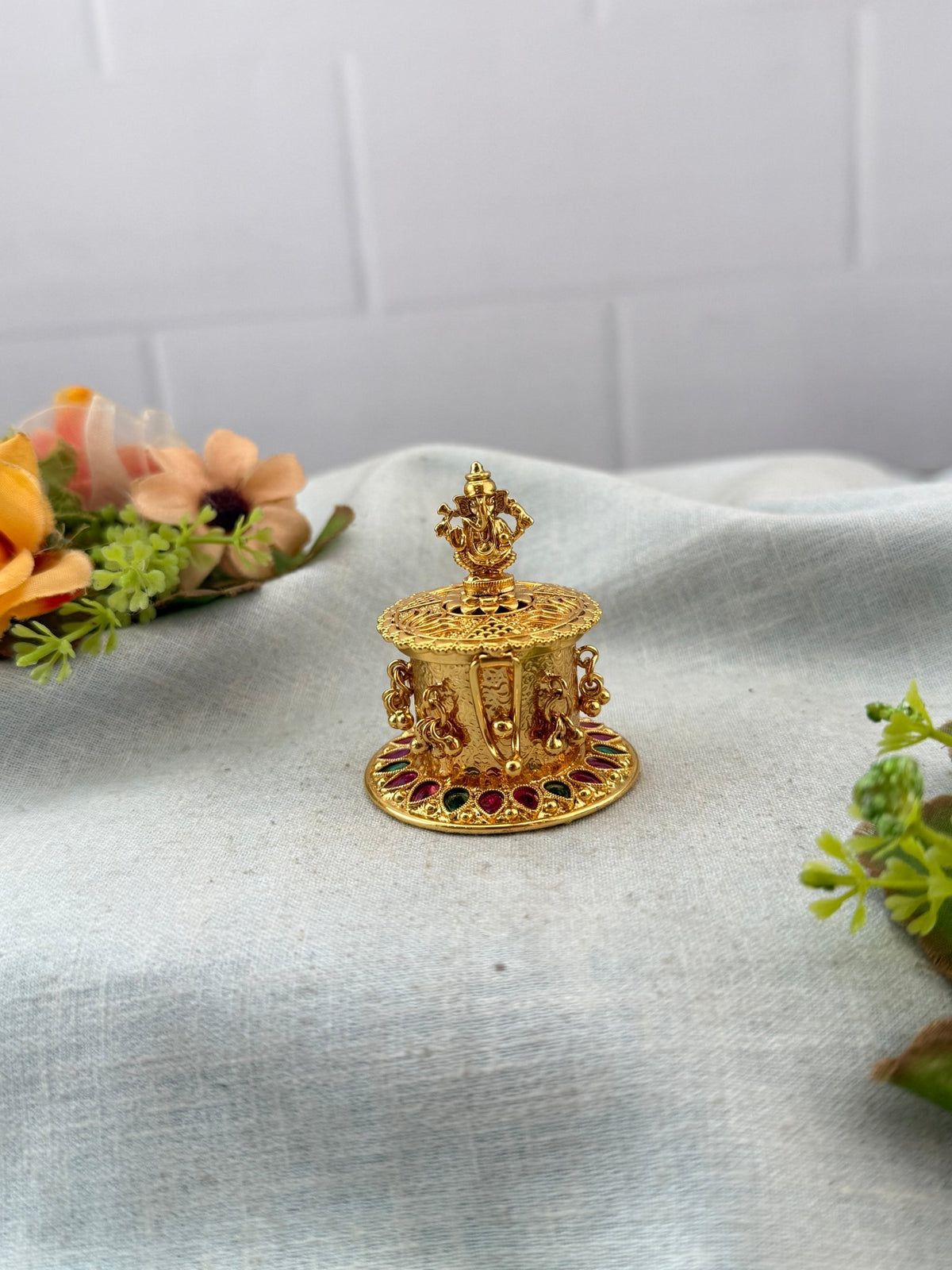 Kumkum Bharani Box | K0002 - Mahilas