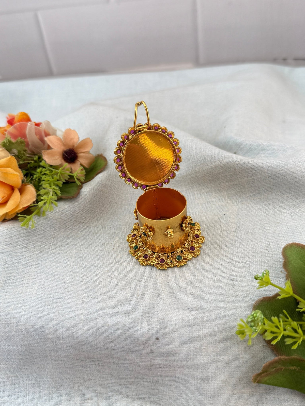 Kumkum Bharani Box | K0009 - Mahilas