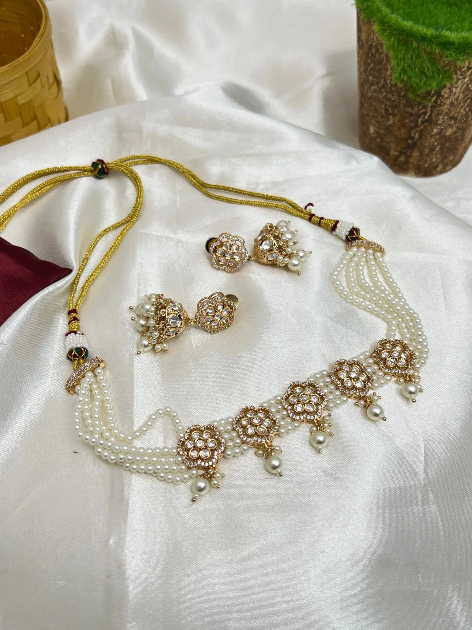 Kundan Choker 1230 - Mahilas