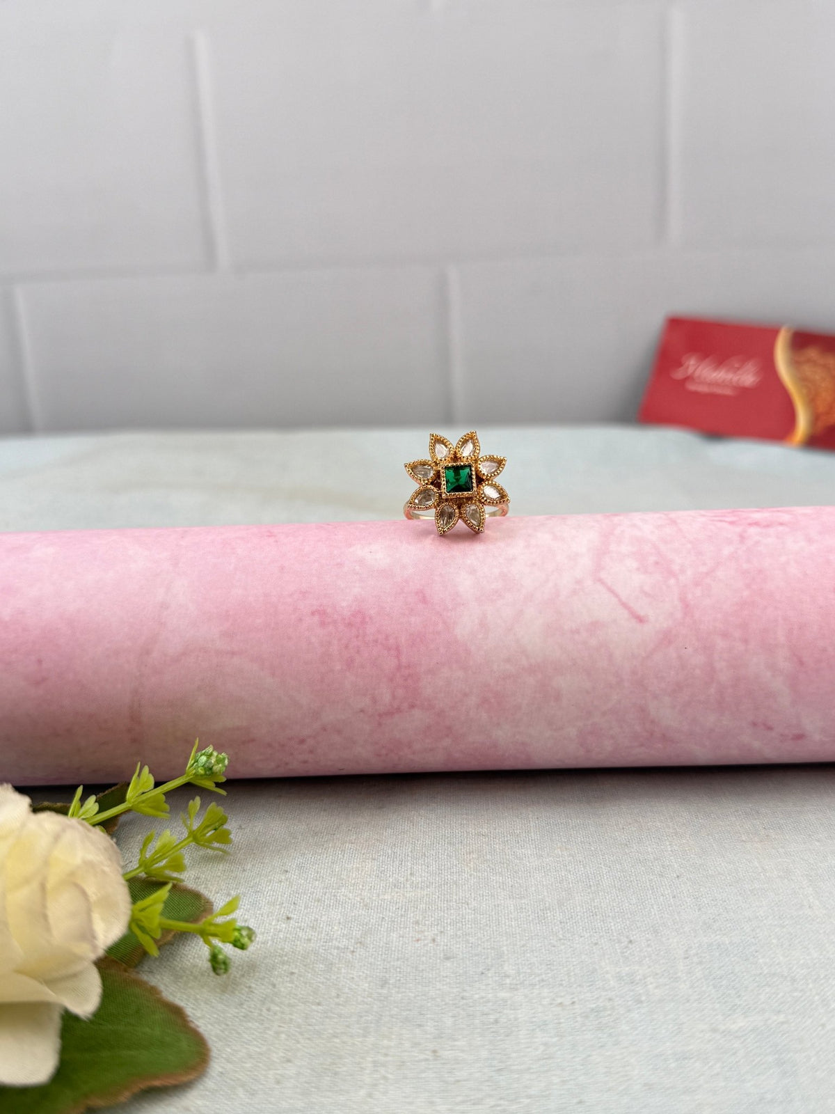 Kundan Finger Ring | F0036 - Mahilas