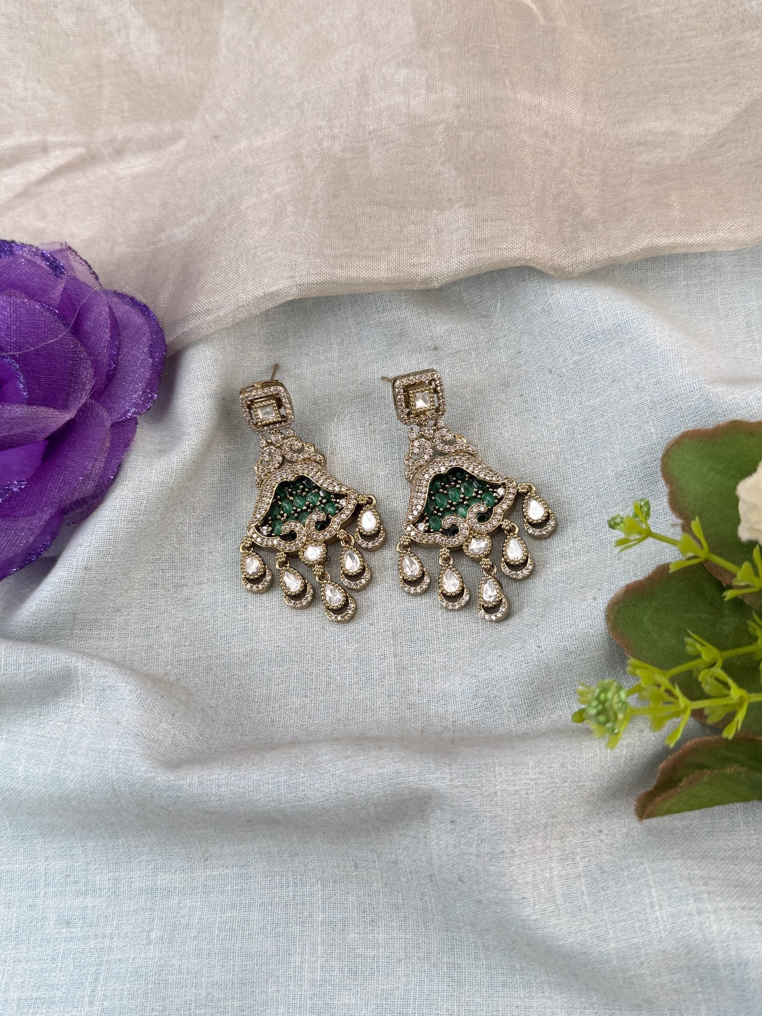 Kundan Hanging Earring | E0026 - Mahilas
