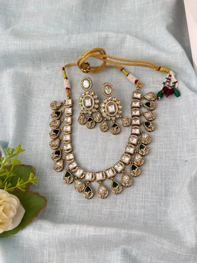 Kundan Layered Necklace Premium Short Set | N1002 - Mahilas