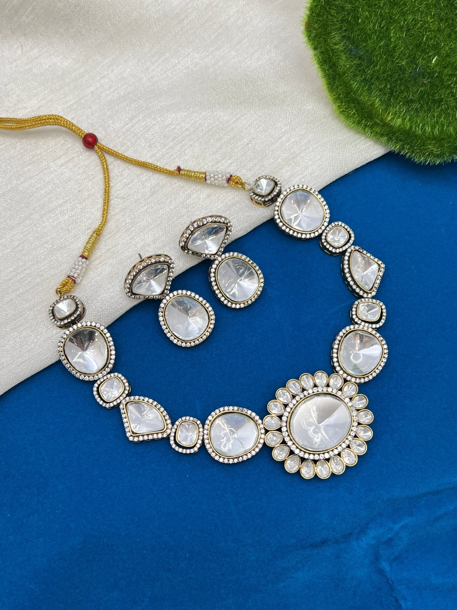 Kundan Necklace 1017 - Mahilas