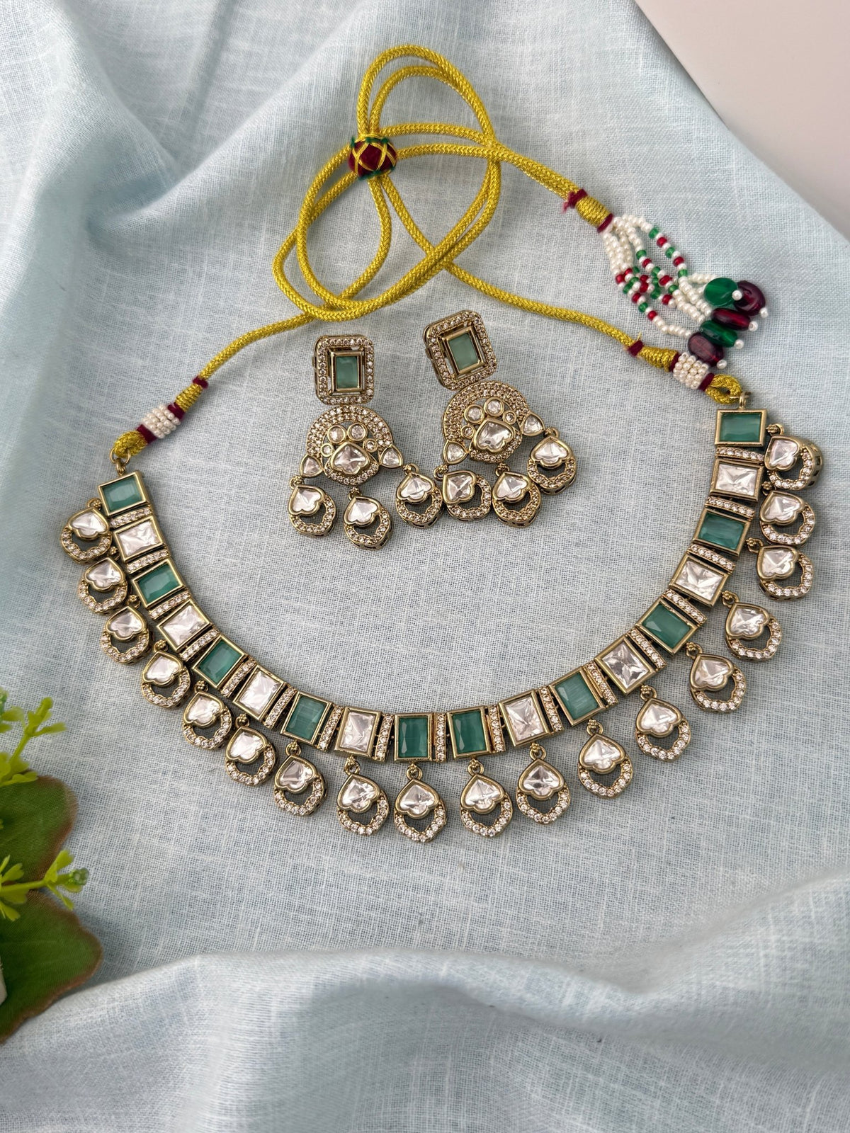 Kundan Necklace Premium Short Set | N0918 - Mahilas