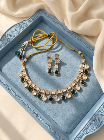 Kundan Necklace Premium Short Set | N0949 - Mahilas