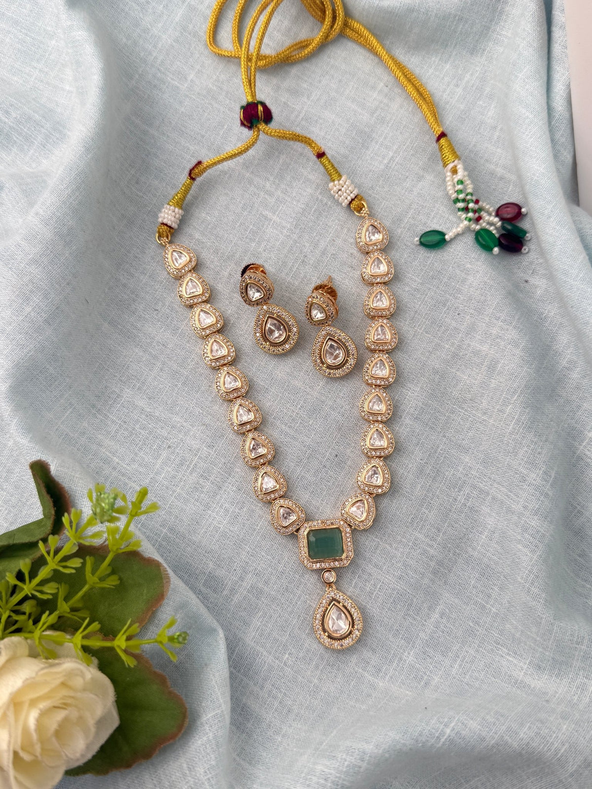 Kundan Necklace Premium Short Set | N0961 - Mahilas