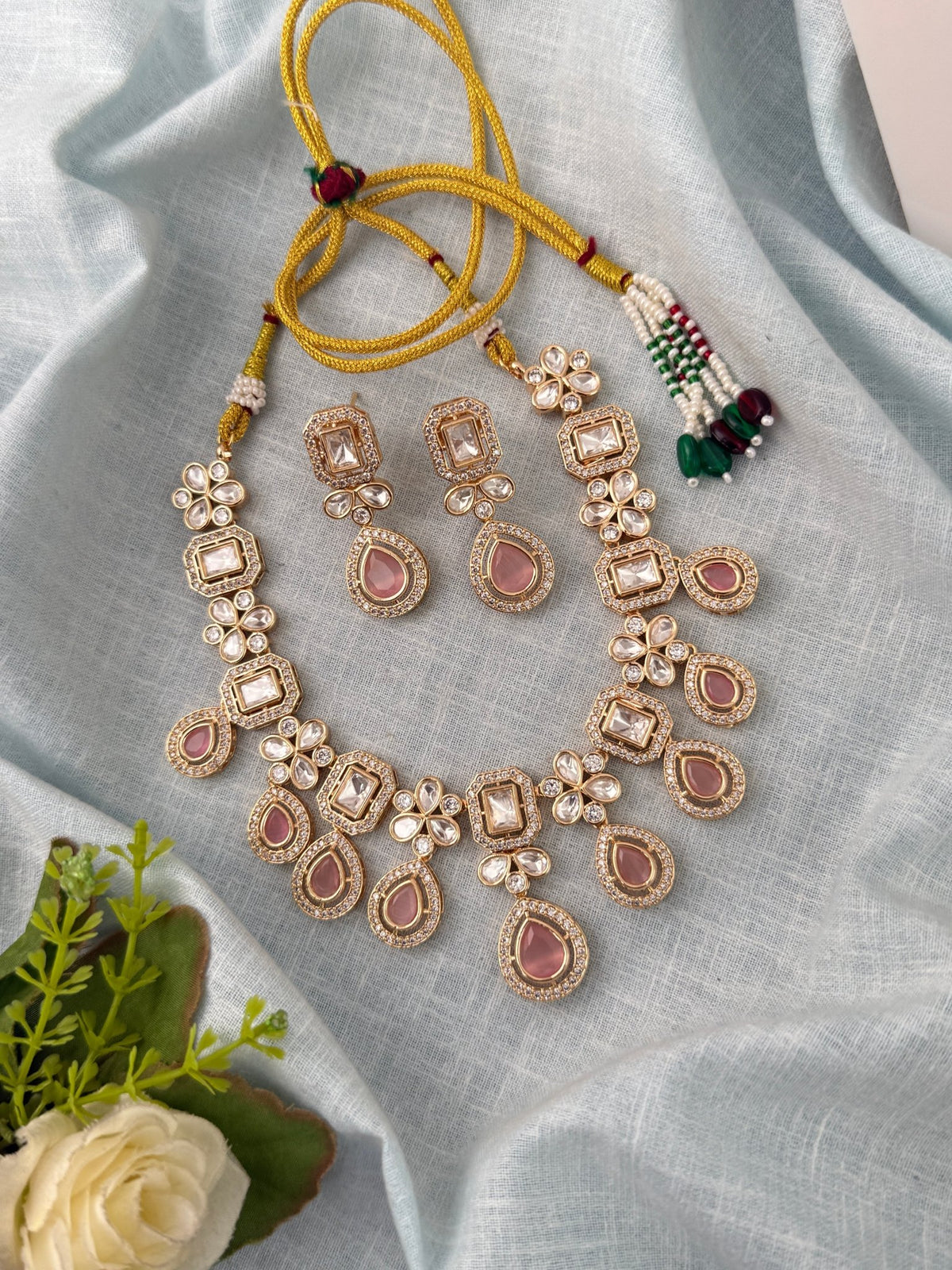 Kundan Necklace Premium Short Set | N0991 - Mahilas