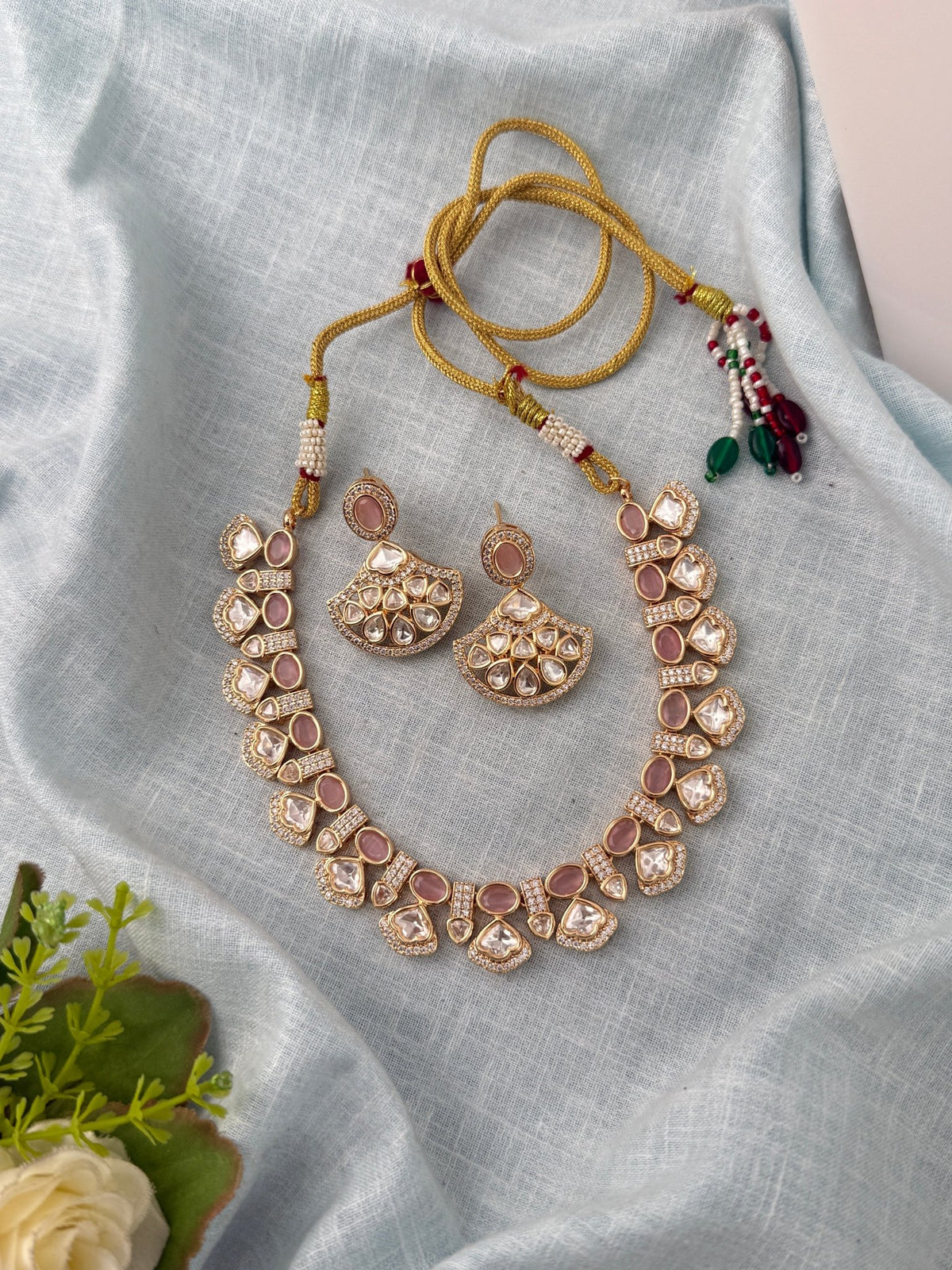Kundan Necklace Premium Short Set | N1010 - Mahilas