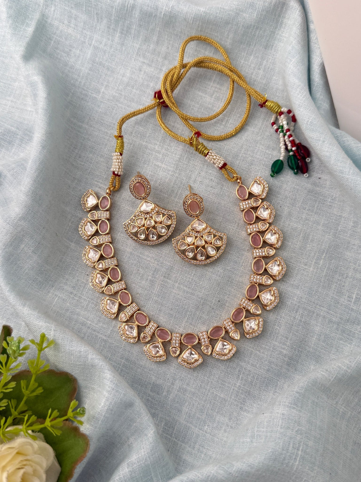 Kundan Necklace Premium Short Set | N1010 - Mahilas