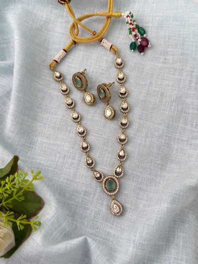 Kundan Necklace Premium Short Set | N1055 - Mahilas