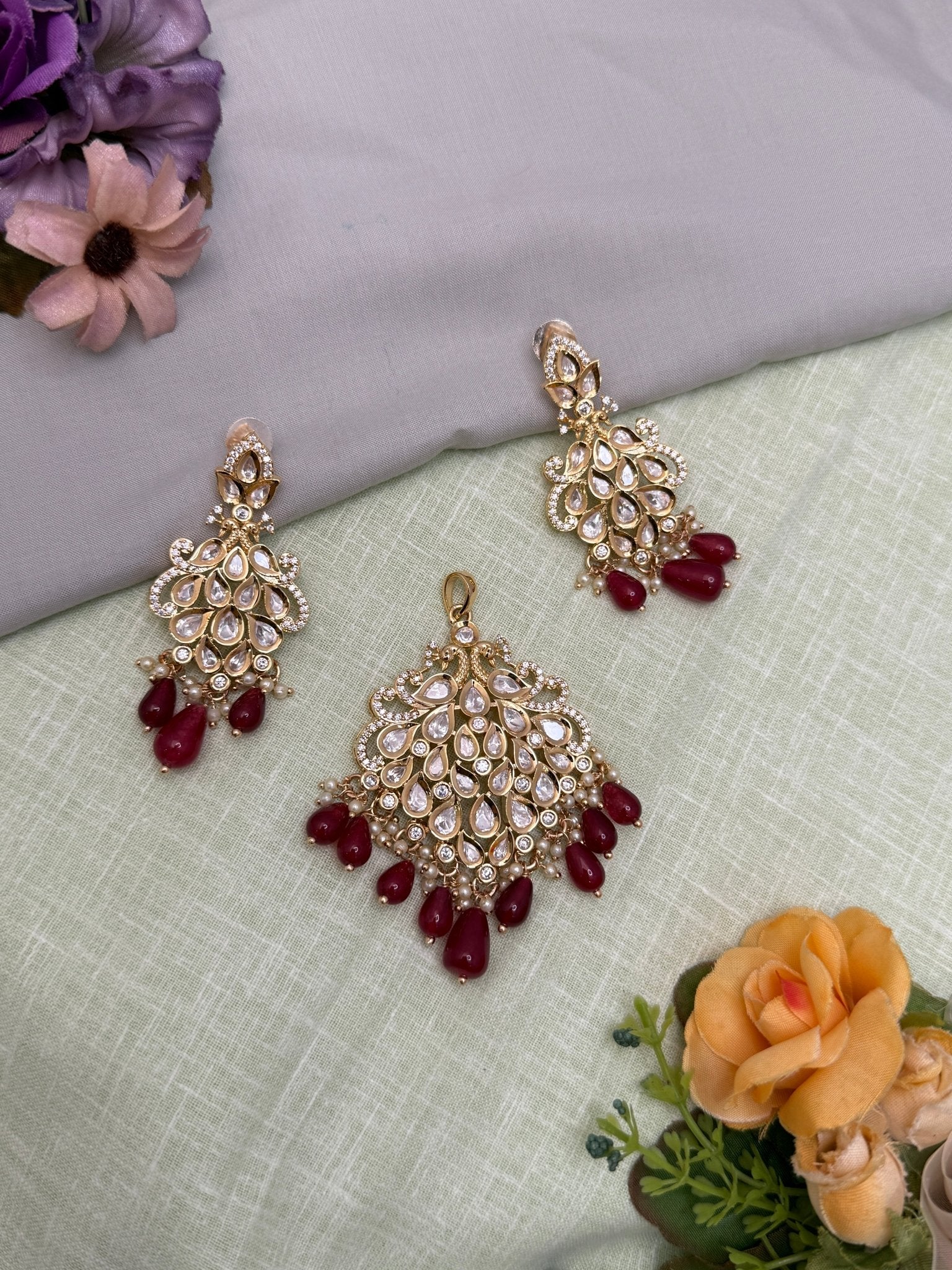Kundan Pendant 053 - Mahilas