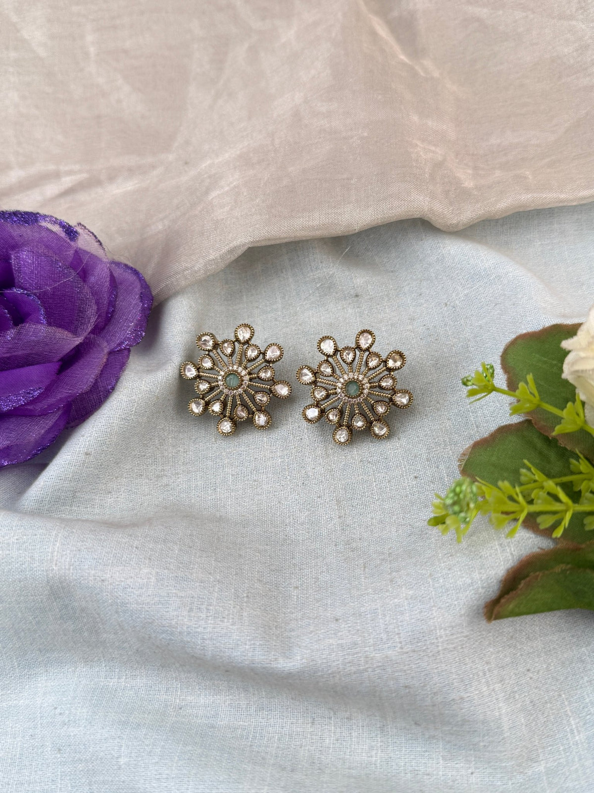 Kundan Stud Earring | E0017 - Mahilas