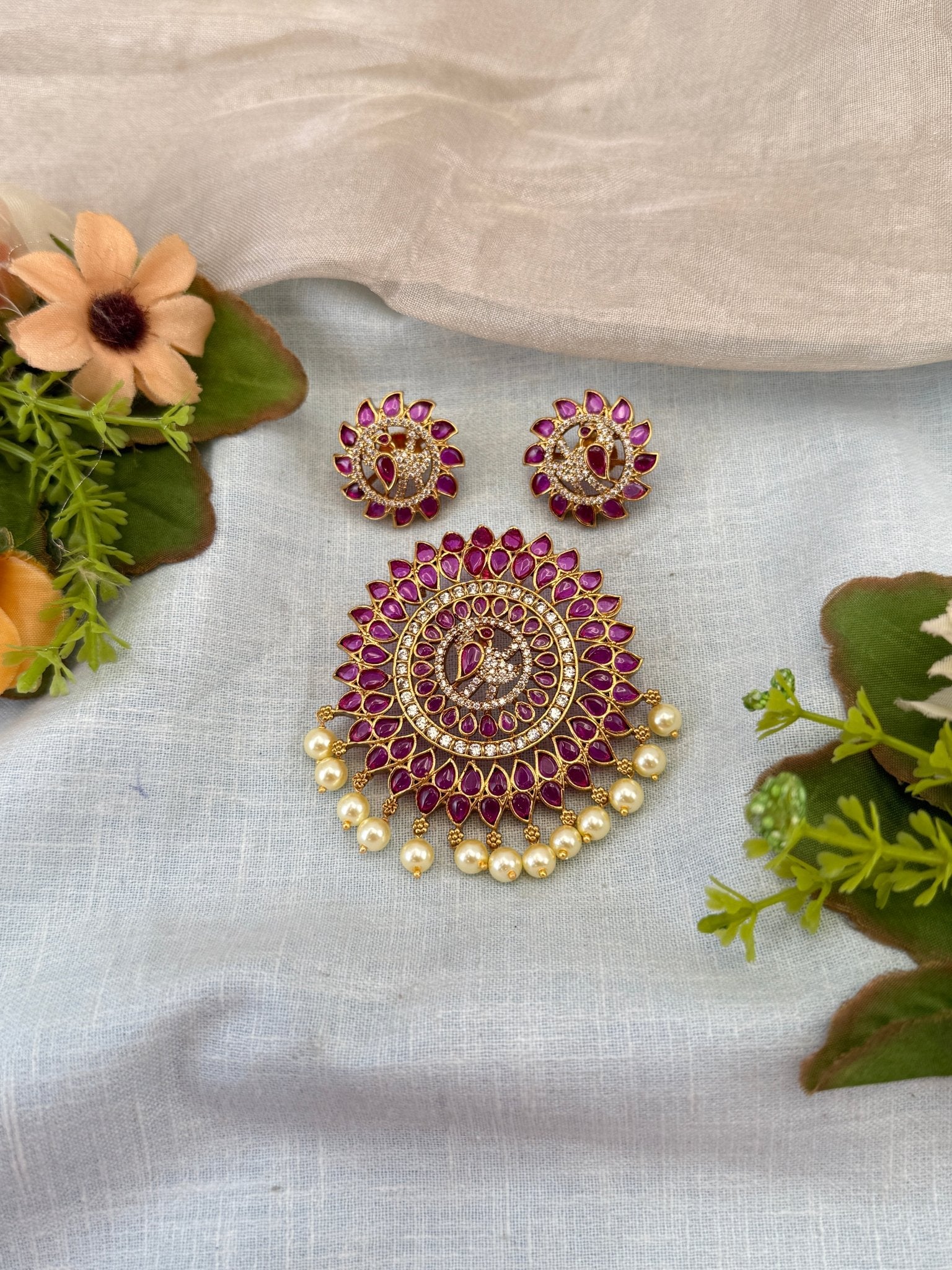 Luxurioius Antique Peacock Pendant with Earrings 356 - Mahilas