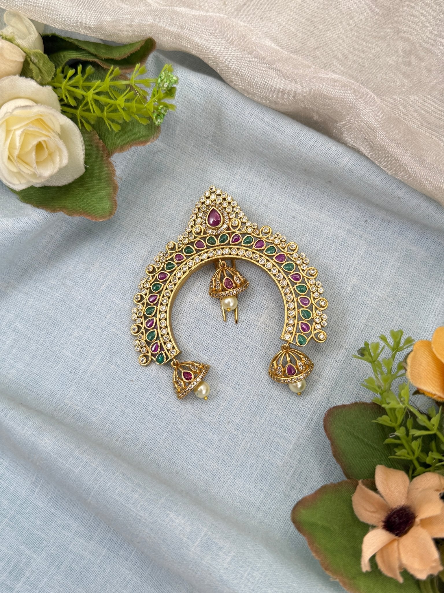 Luxurious Antique Arch Jadebille 579 - Mahilas