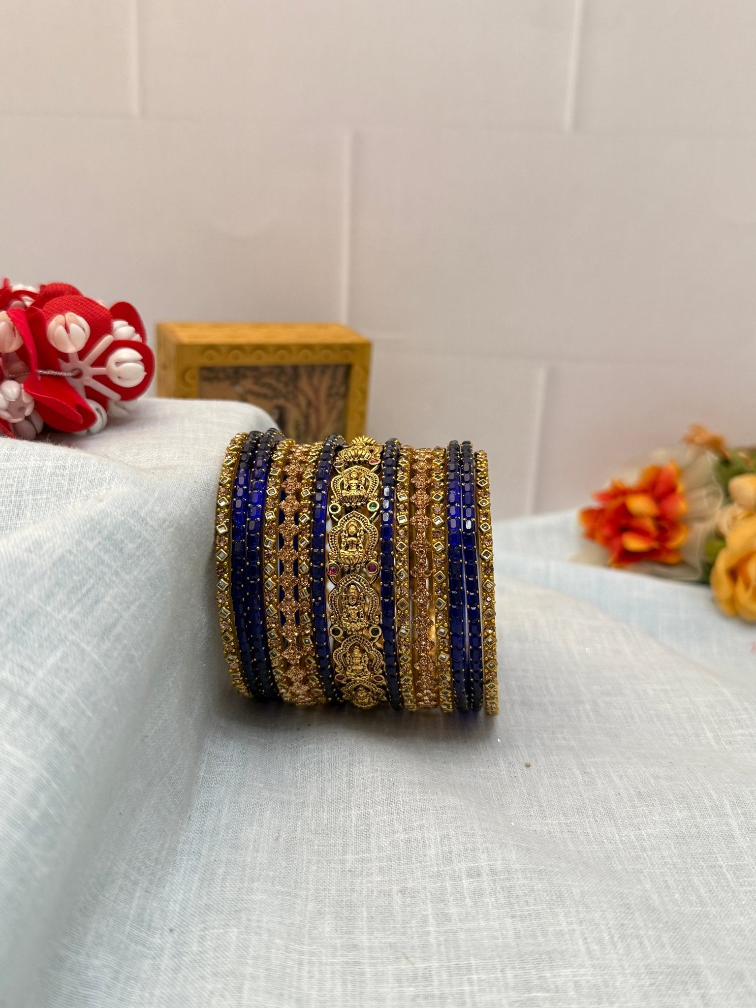 Luxurious Antique Bangle Set In 20 Color Options - 5166 - Mahilas