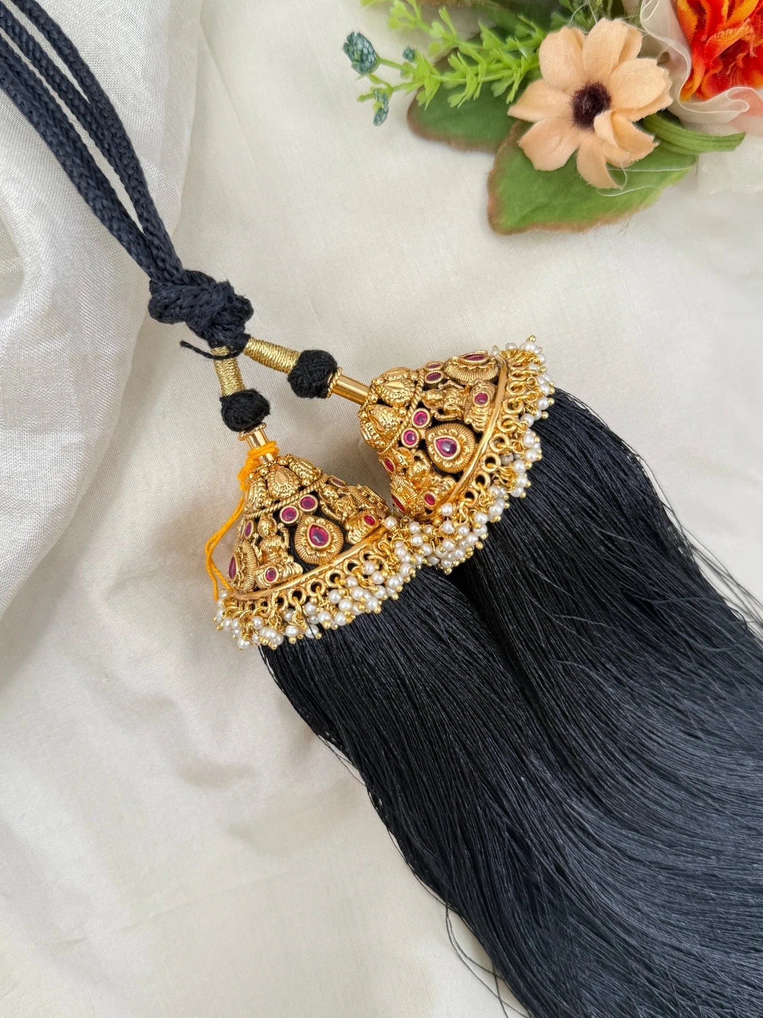 Luxurious Antique Bridal Kuchu 57 - Mahilas