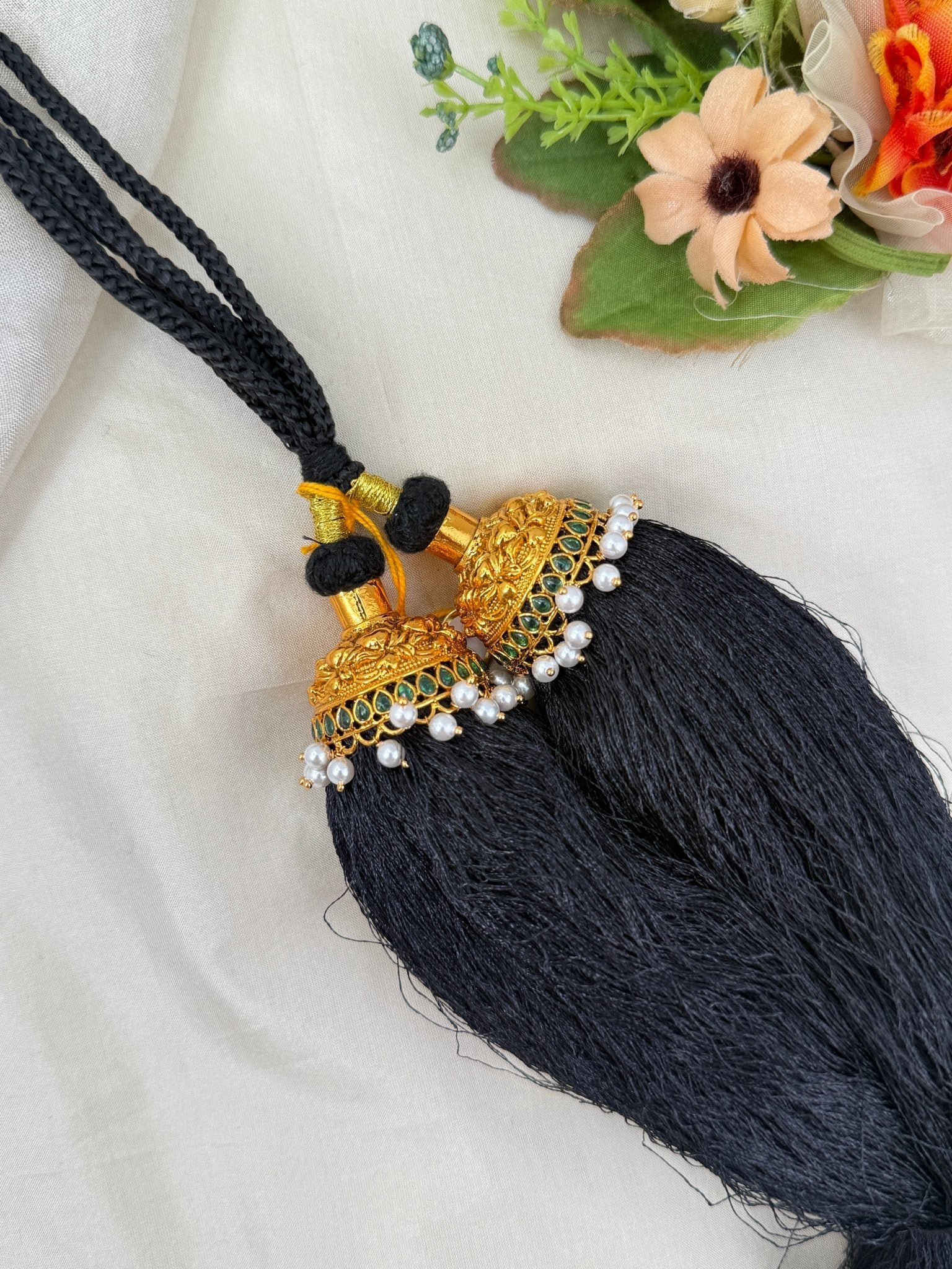 Luxurious Antique Bridal Kuchu 72 - Mahilas