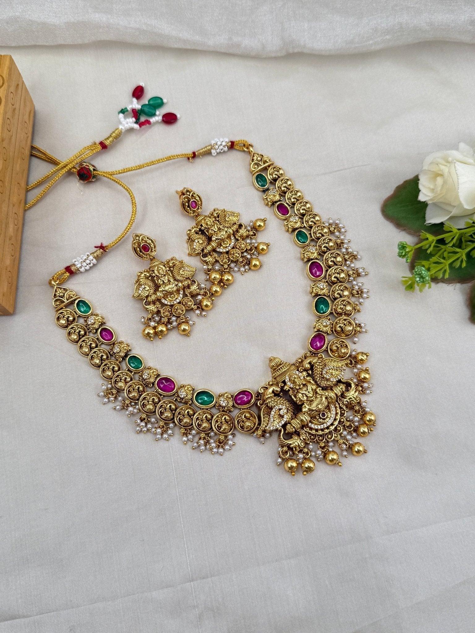 Luxurious Antique Bridal Necklace Set 789 - Mahilas