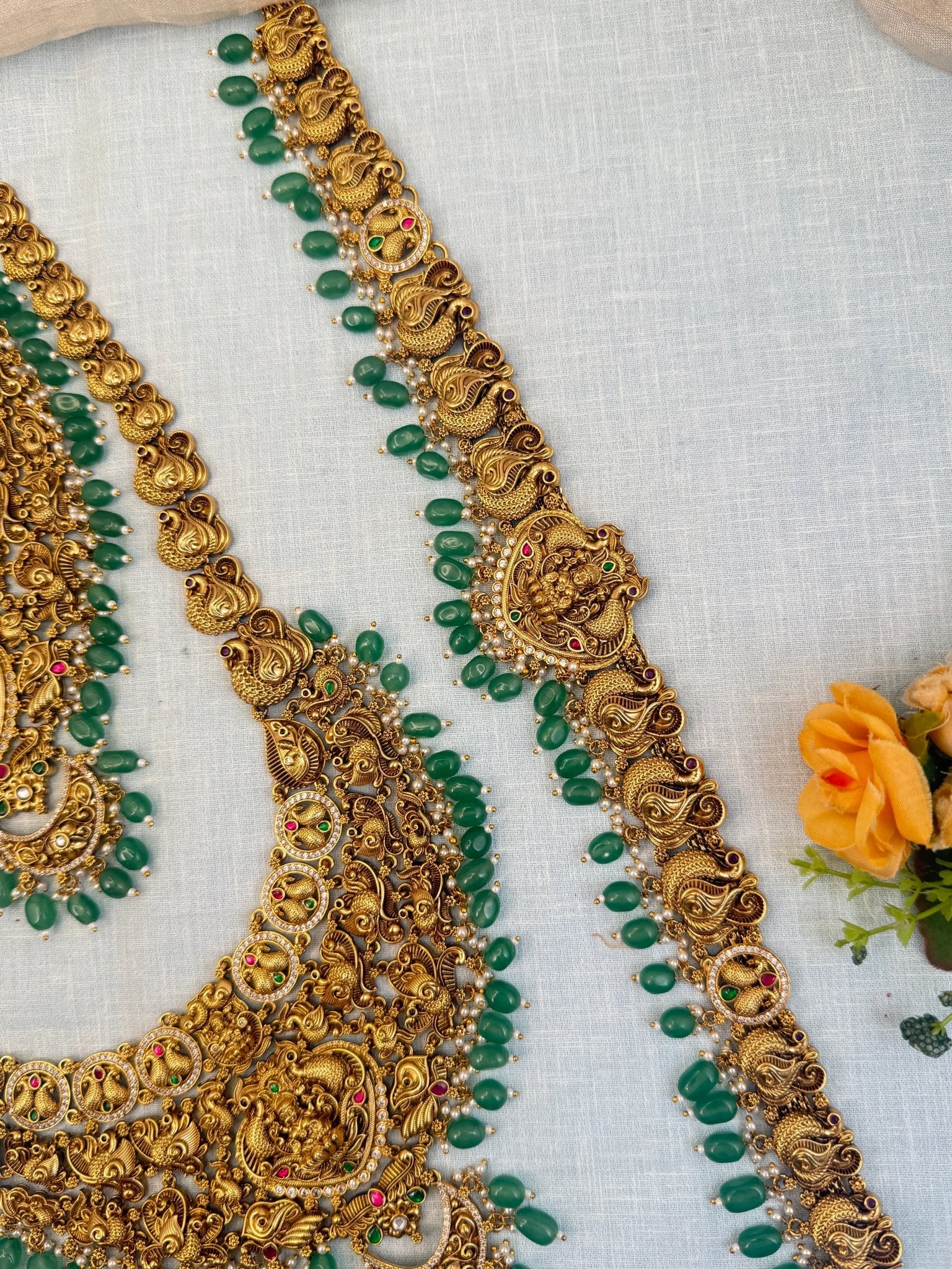 Luxurious Antique Bridal Necklace Set with Vaddanam 902 - Mahilas