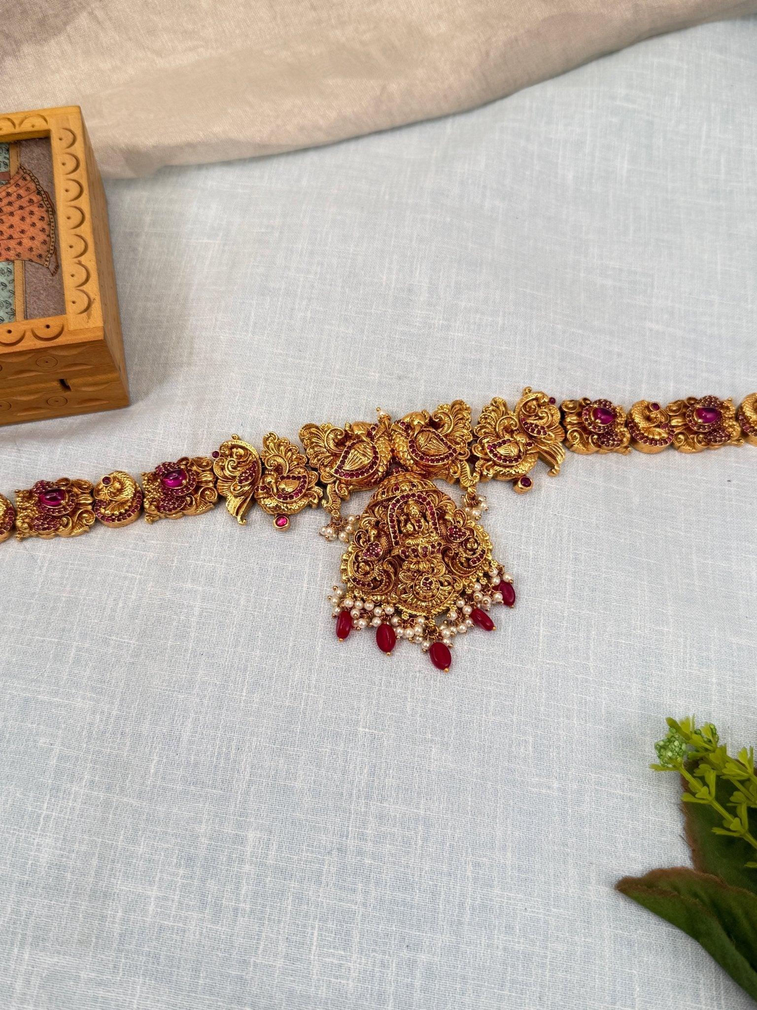 Luxurious Antique Chain Vaddanam Kamarbandh 7095 - Mahilas