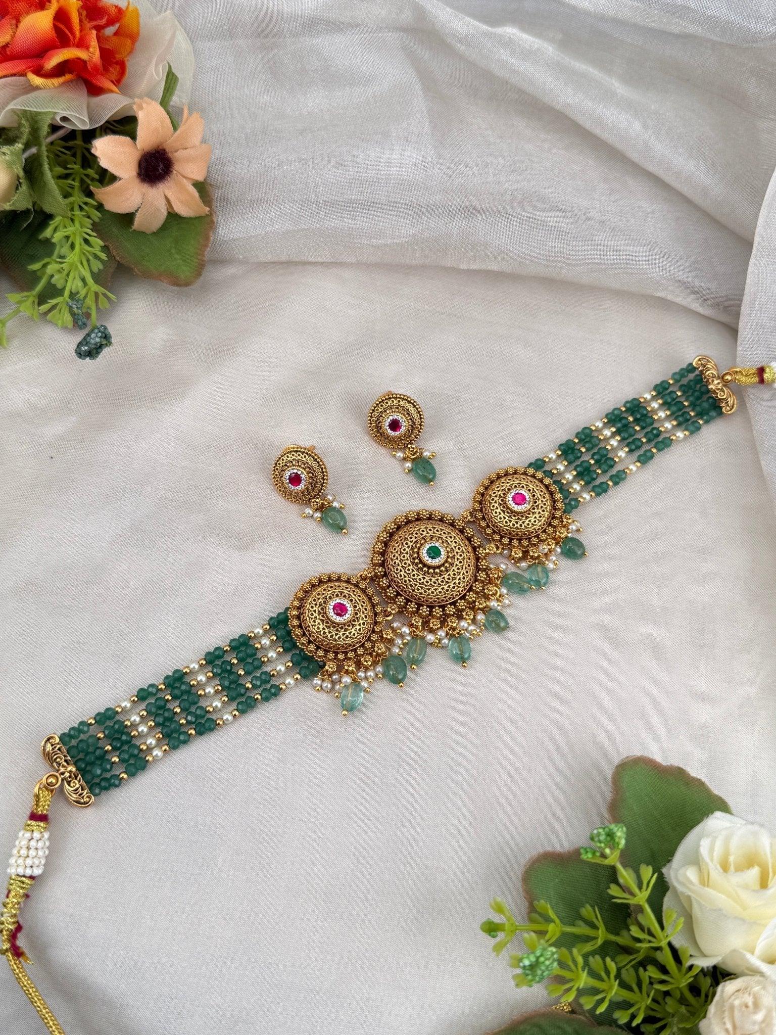 Luxurious Antique Choker Necklace Set 608 - Mahilas