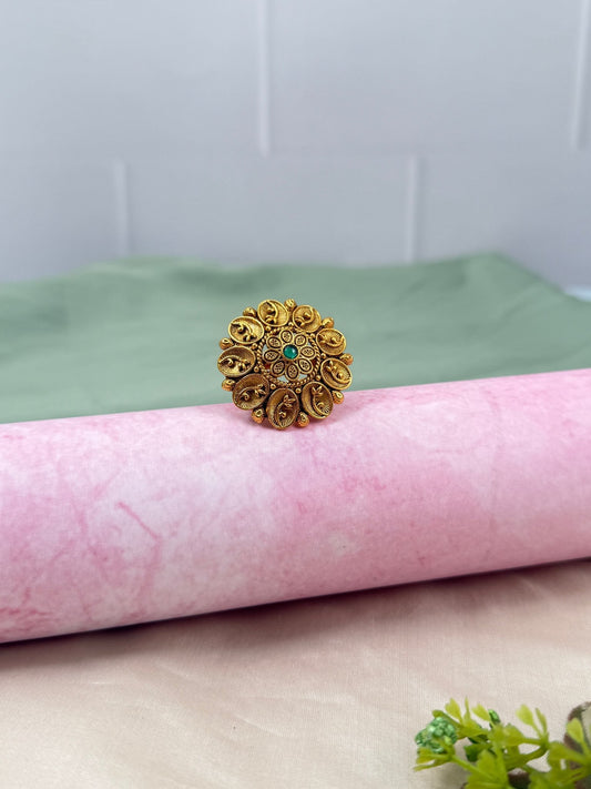 Luxurious Antique Finger Ring 253 - Mahilas