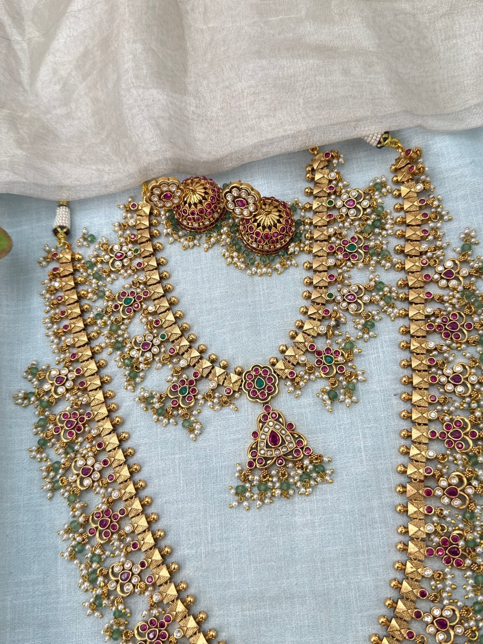 Luxurious Antique Guttapusalu Style Semi Bridal Necklace Set 694 - Mahilas