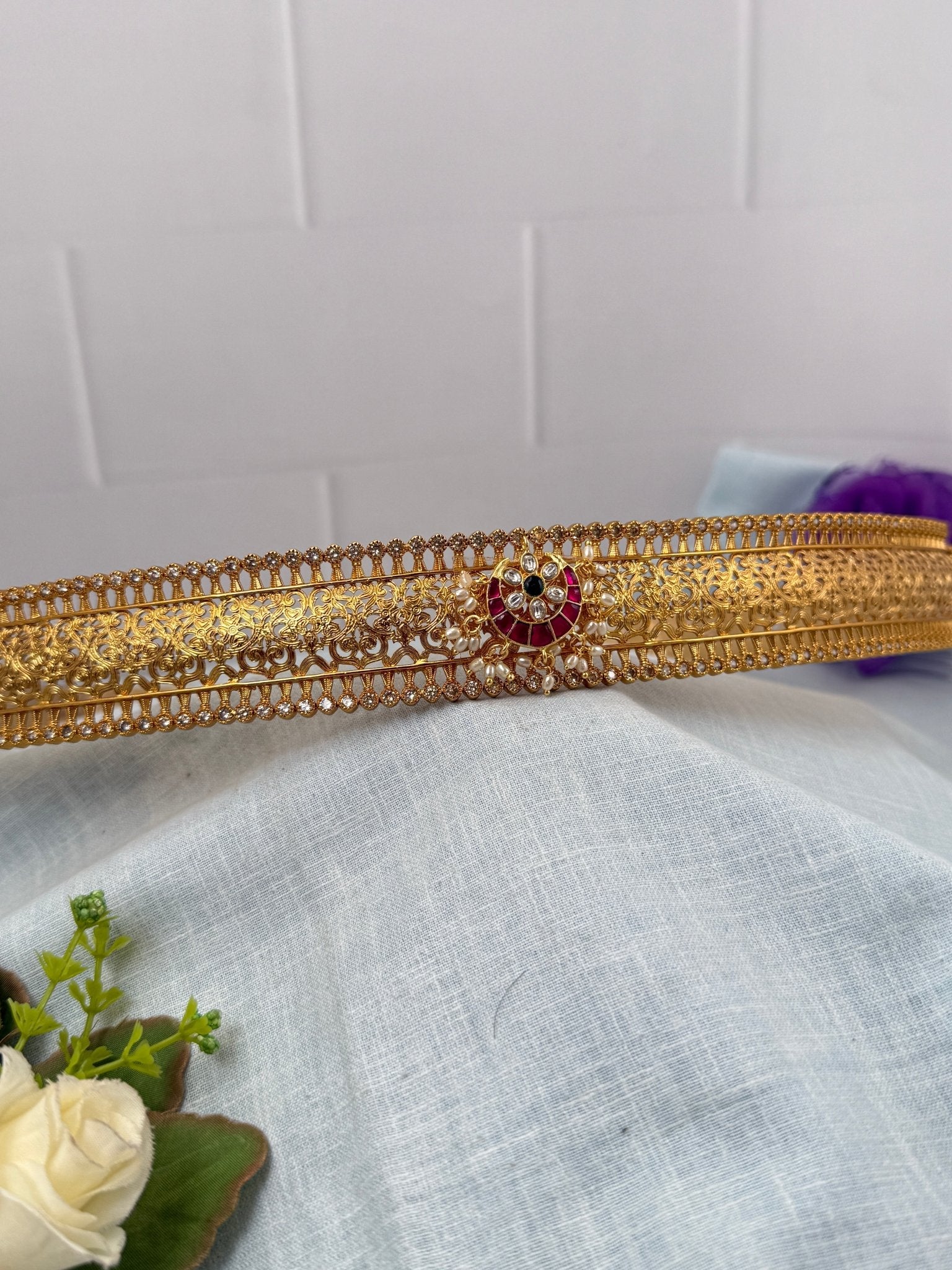 Luxurious Antique Jadau Pendant Vaddanam Kamarbandh 7245 - Mahilas