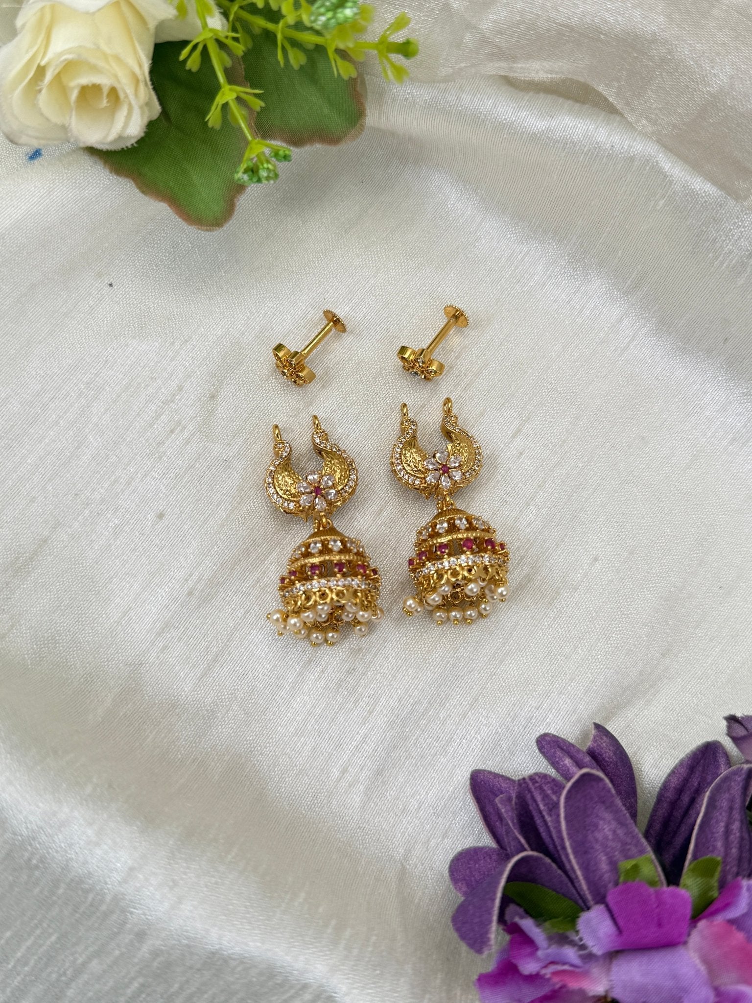 Luxurious Antique Jhumka Detachable Stud Earrings 0837 - Mahilas