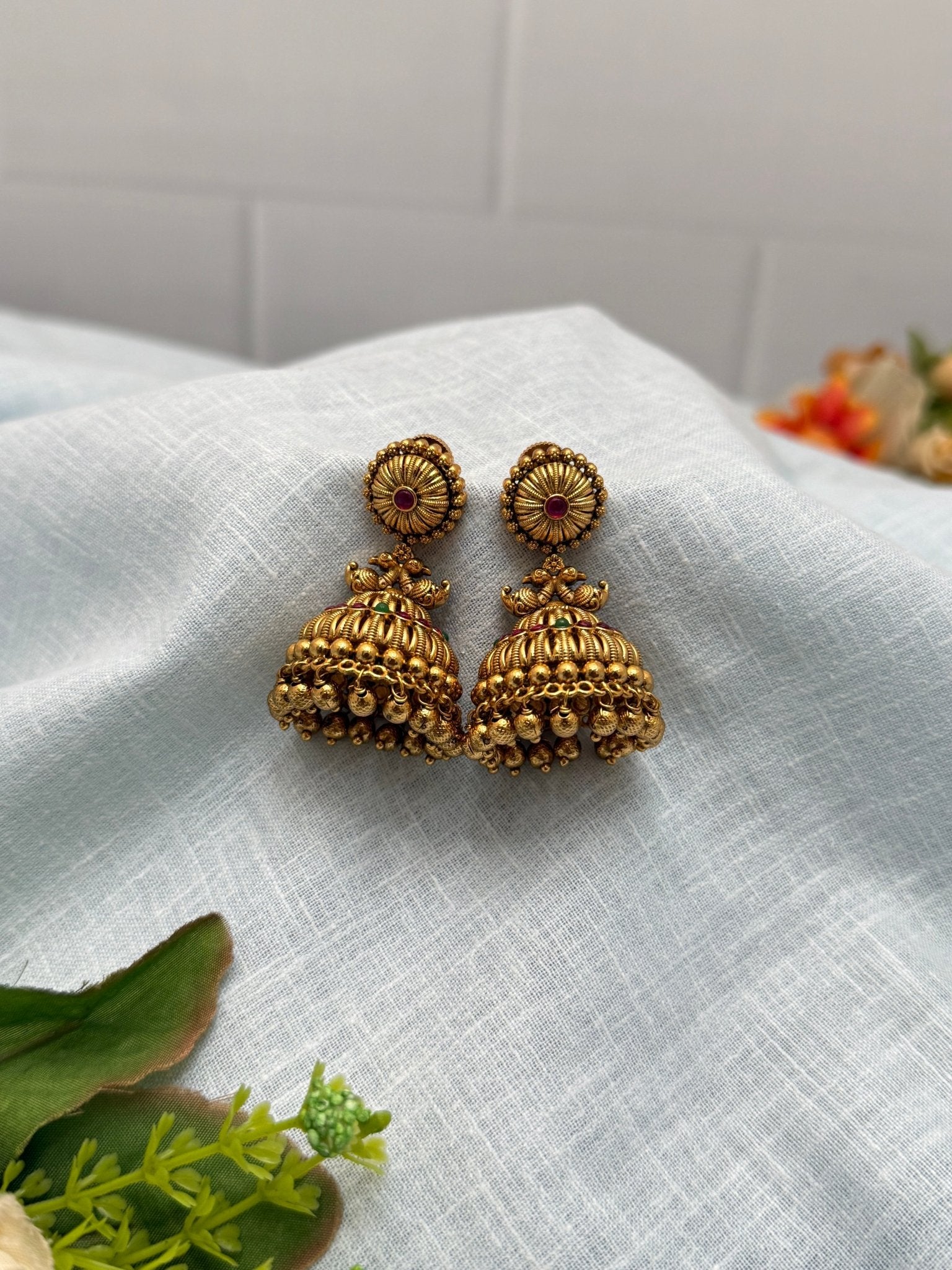 Luxurious Antique Jhumka Earrings 0320 - Mahilas