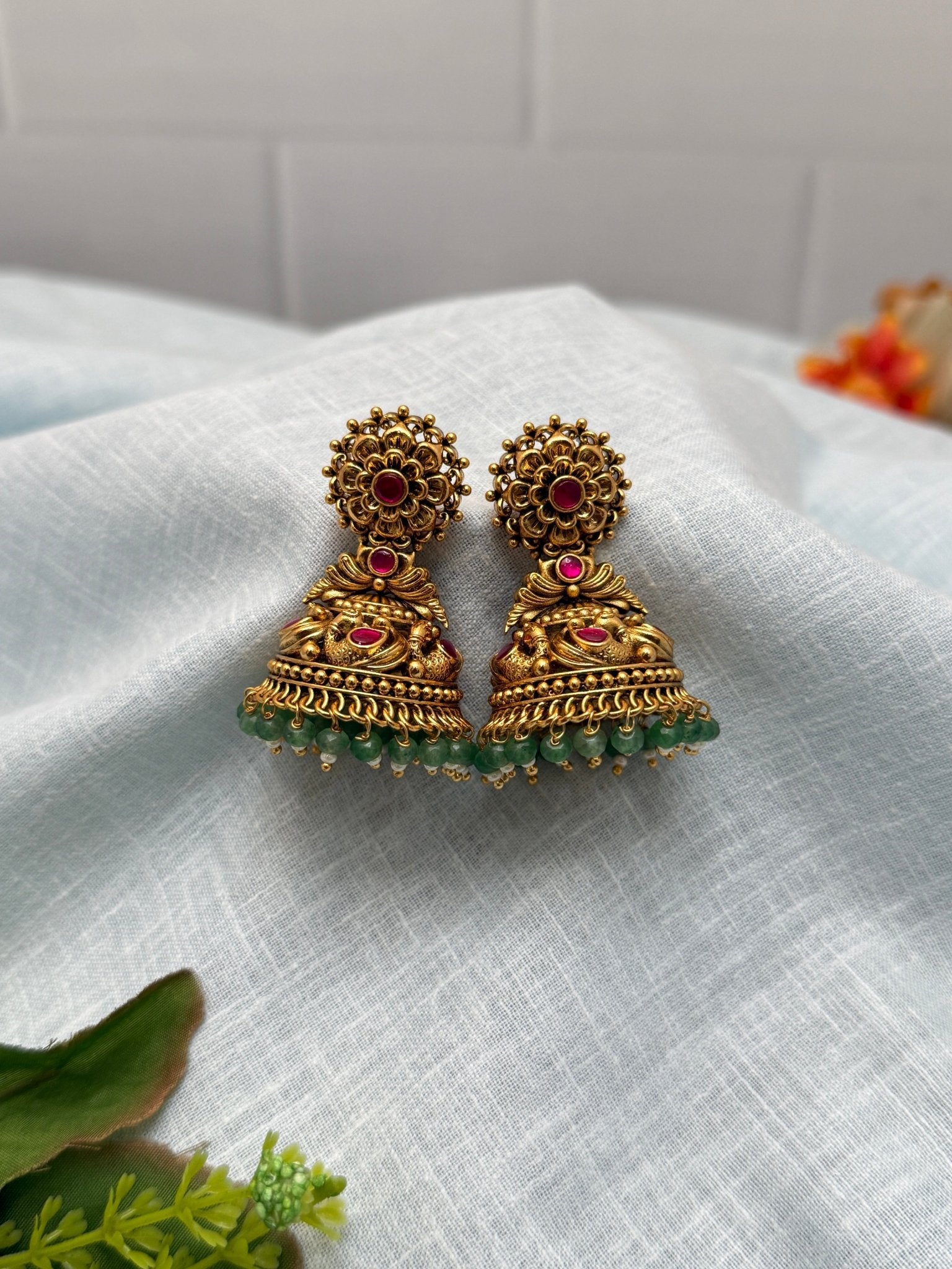 Luxurious Antique Jhumka Earrings 0321 - Mahilas