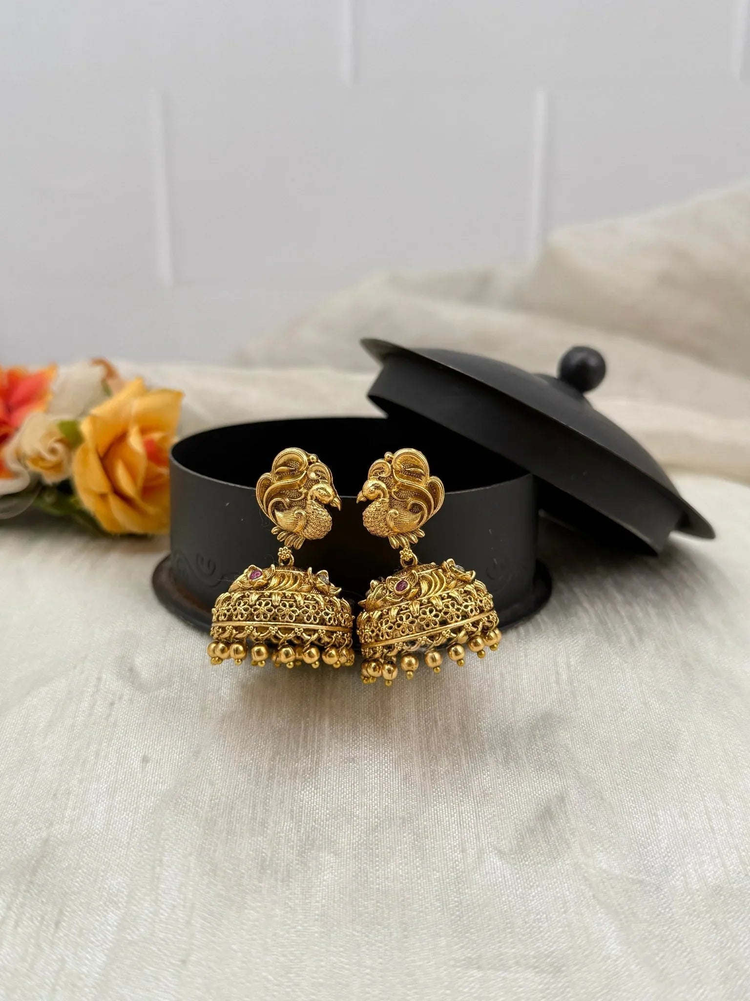 Luxurious Antique Jhumka Earrings 0522 - Mahilas