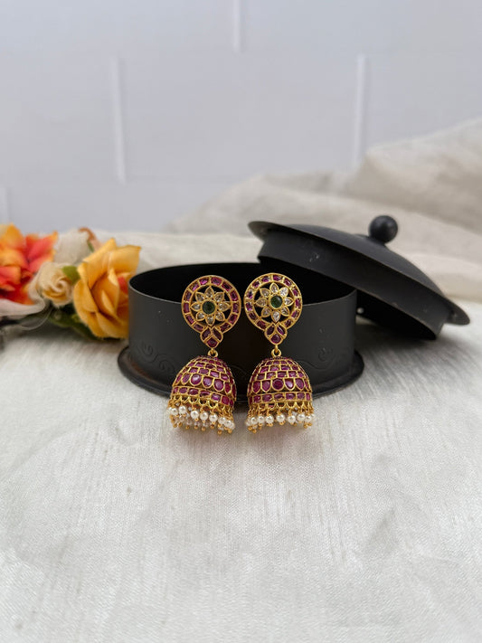 Luxurious Antique Jhumka Earrings 0548 - Mahilas
