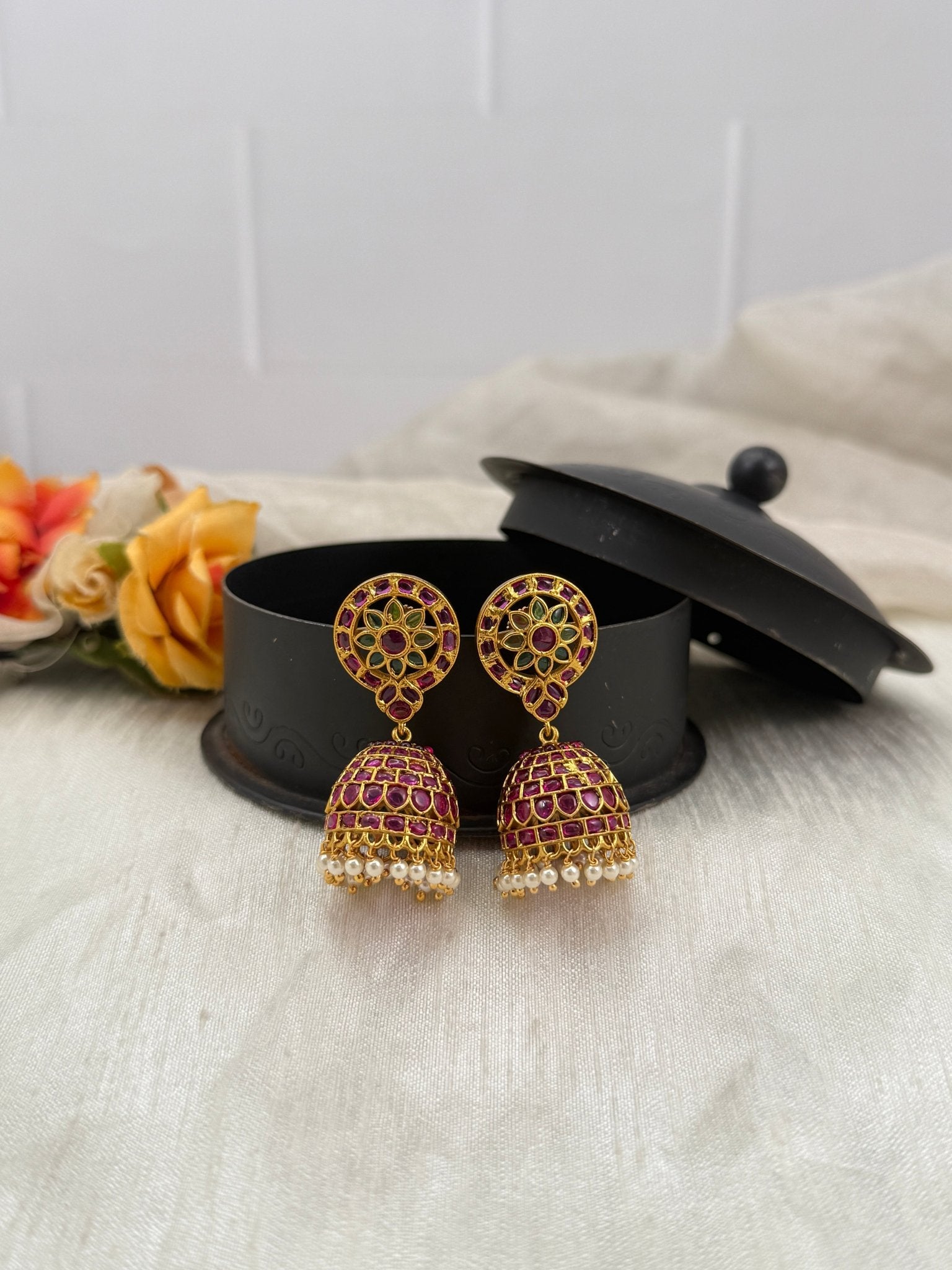 Luxurious Antique Jhumka Earrings 0553 - Mahilas