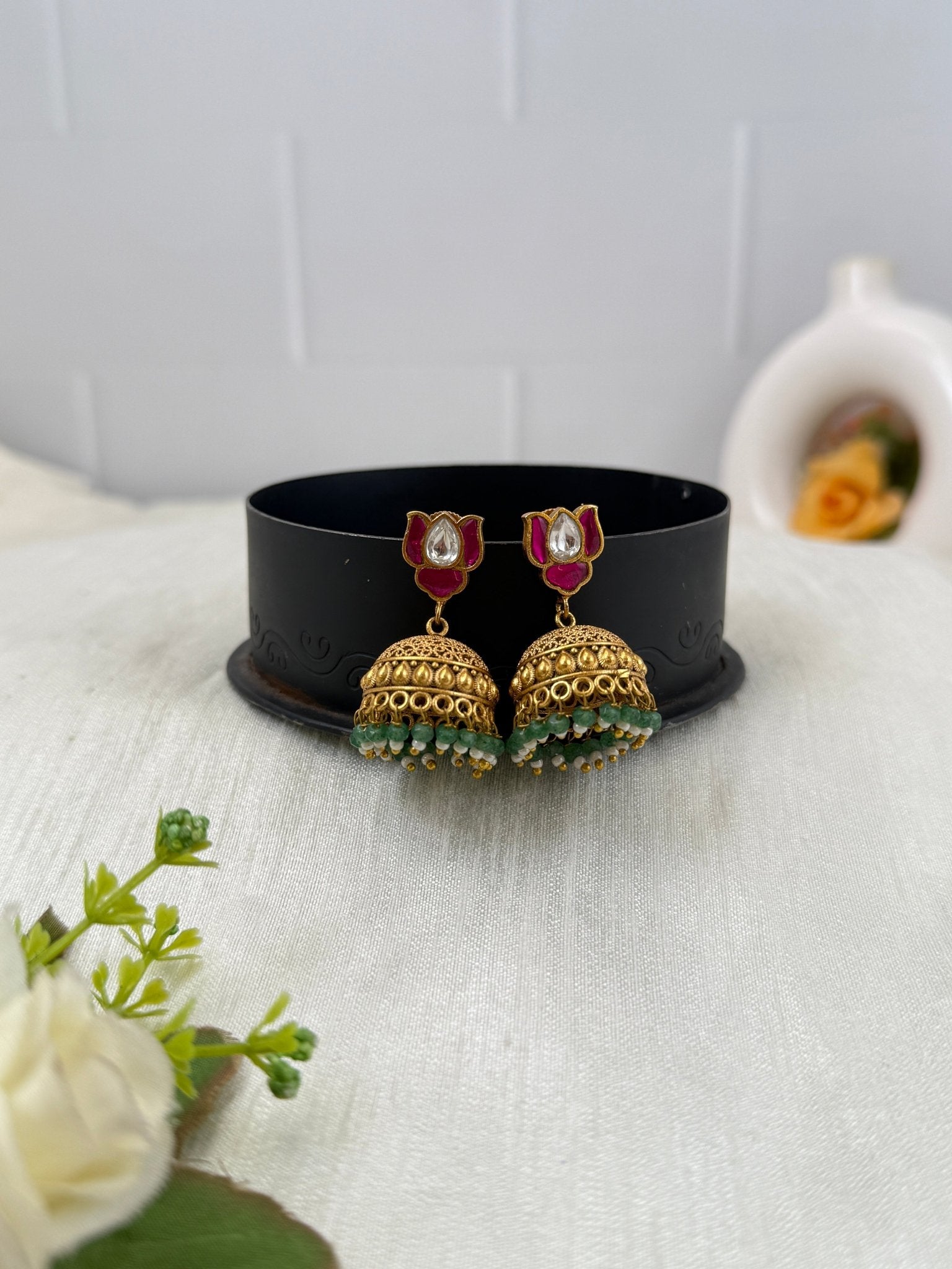 Luxurious Antique Jhumka Earrings 0808 - Mahilas