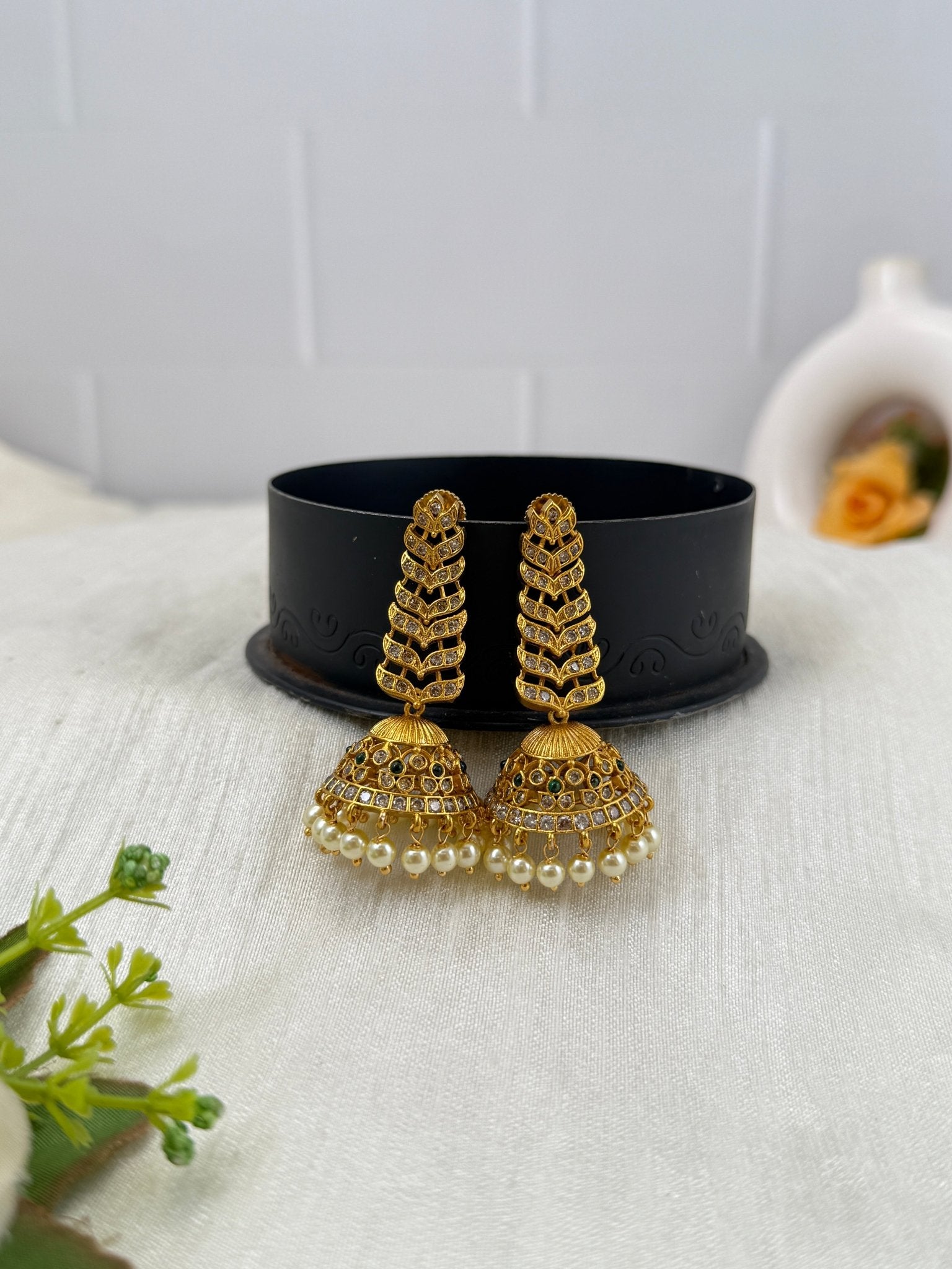 Luxurious Antique Jhumka Earrings 0821 - Mahilas