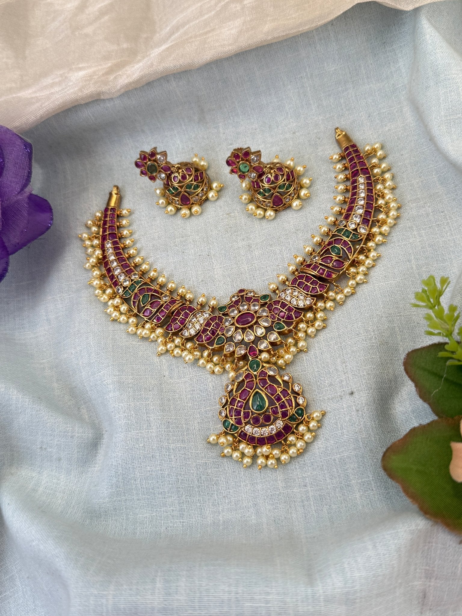 Luxurious Antique Kanti Style Short Necklace Set 0853 - Mahilas