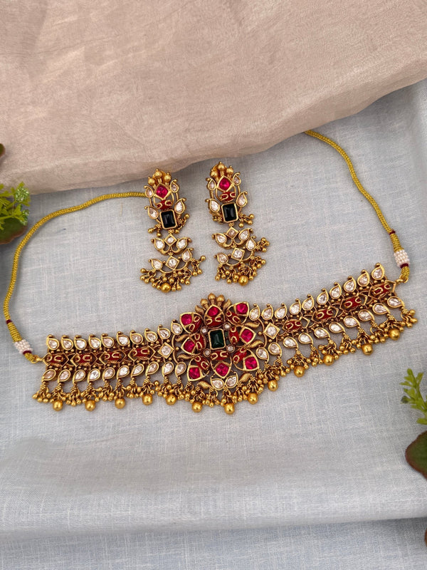 Luxurious Antique Kundan Choker Necklace Set 0659