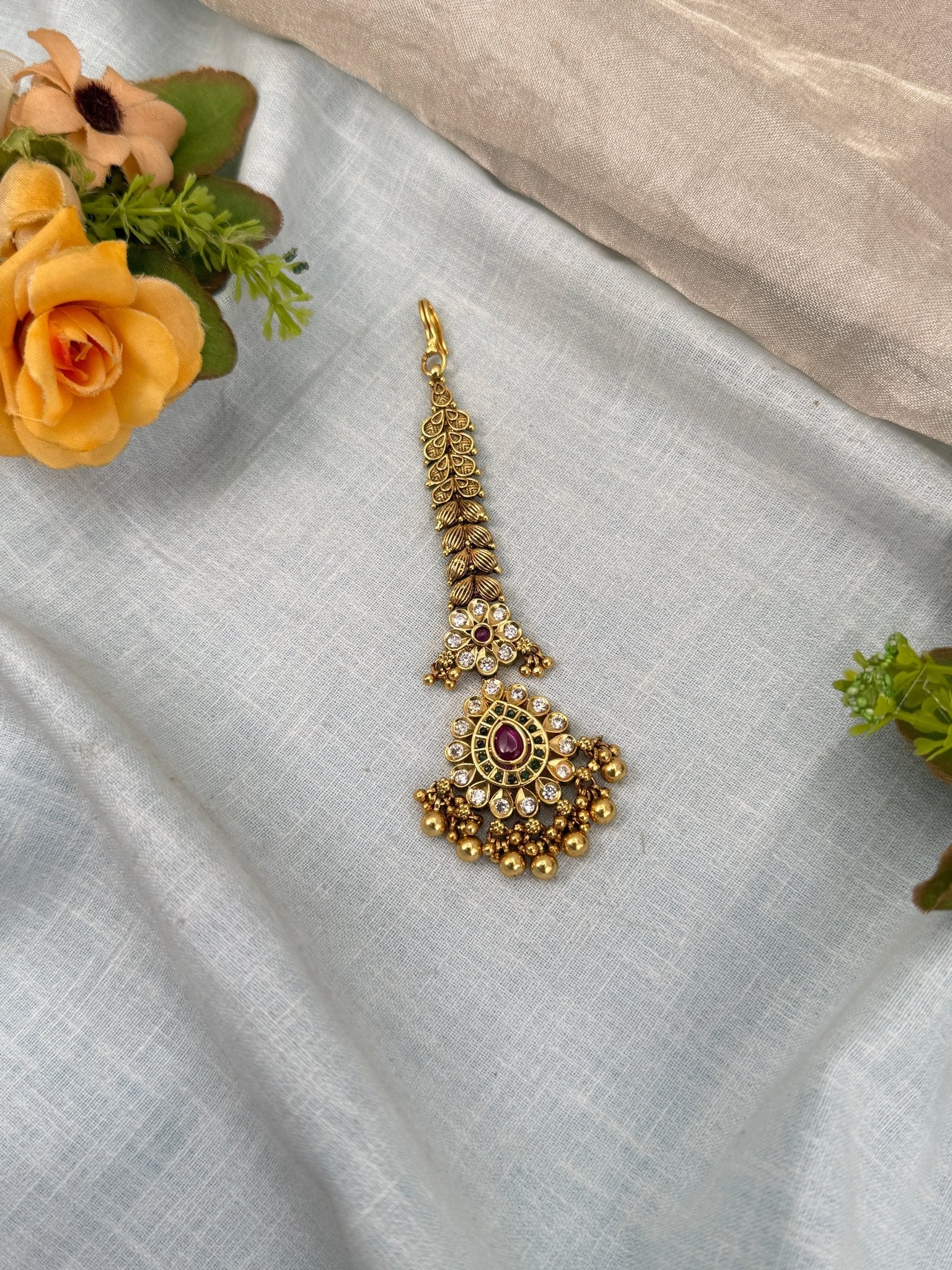 Luxurious Antique Kundan Maang Tikka 477 - Mahilas
