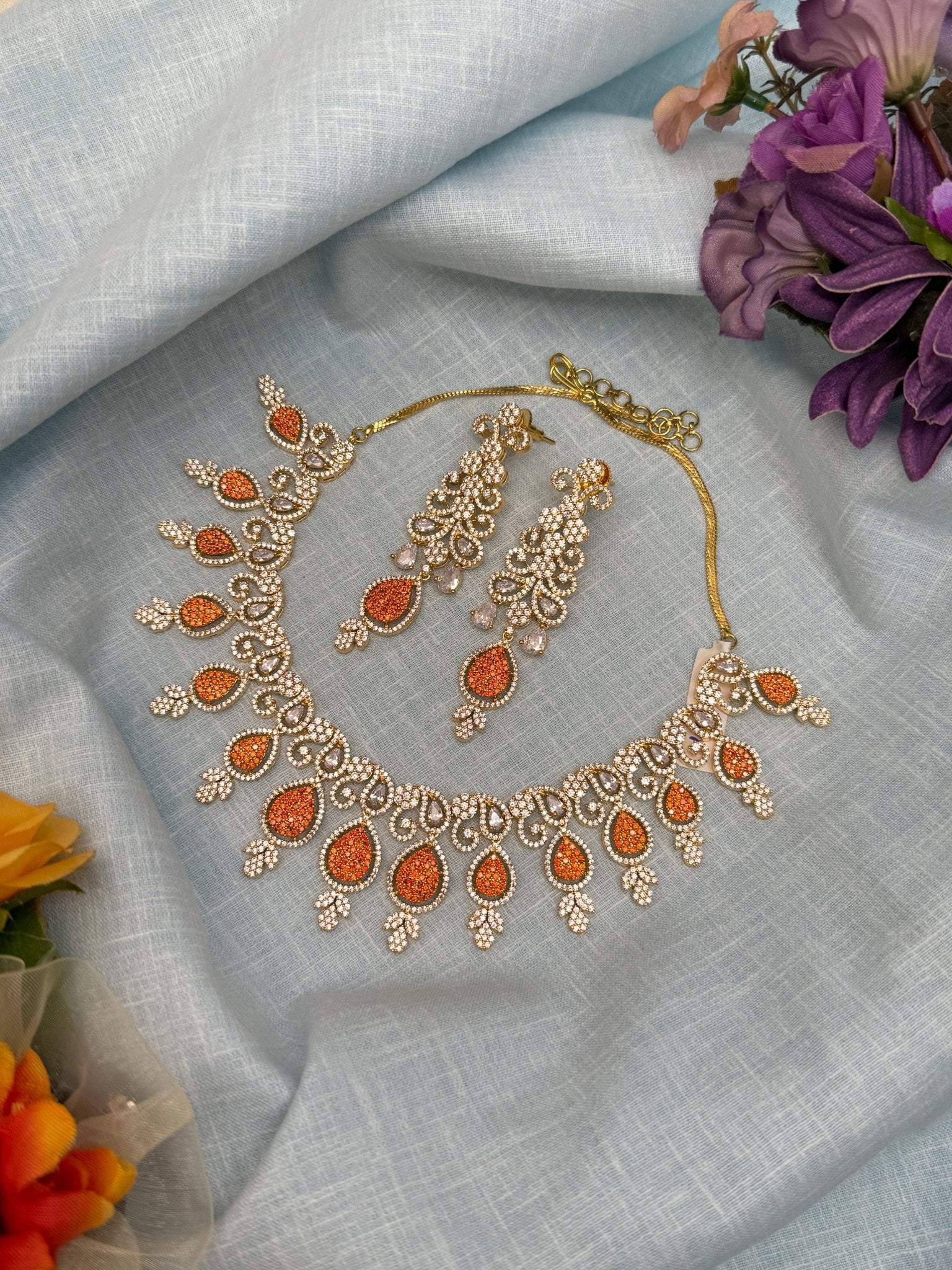 Luxurious Antique Kundan Necklace 0393 (4 Colours) - Mahilas