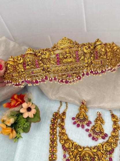 Luxurious Antique Lakshmi Bridal Necklace Set 0426 - Mahilas
