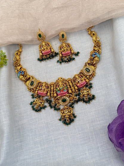 Luxurious Antique Lakshmi Hand Painted Short Necklace Set 0674 - Mahilas