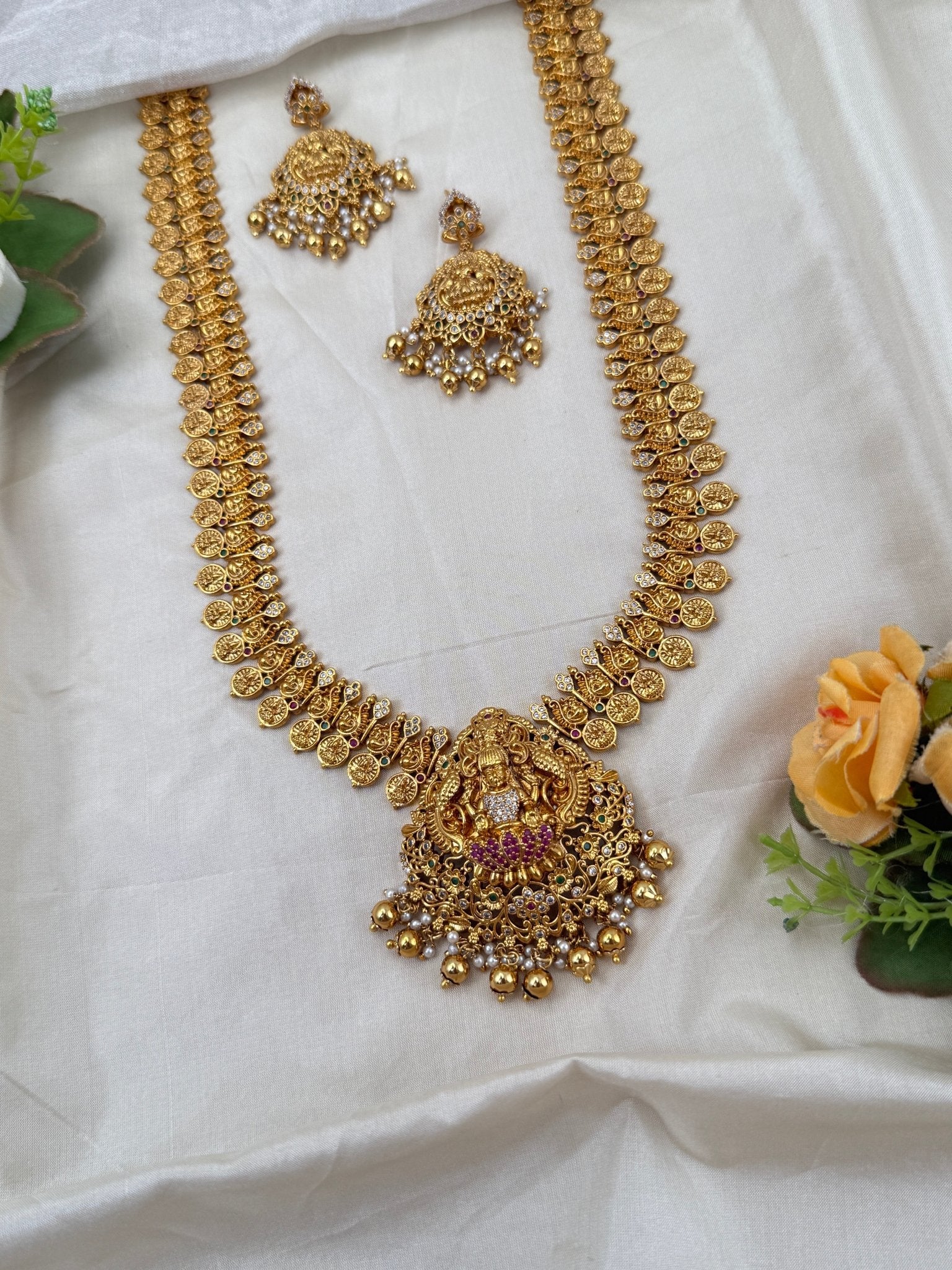 Luxurious Antique Lakshmi Kaasu Long Necklace Set 0756 - Mahilas