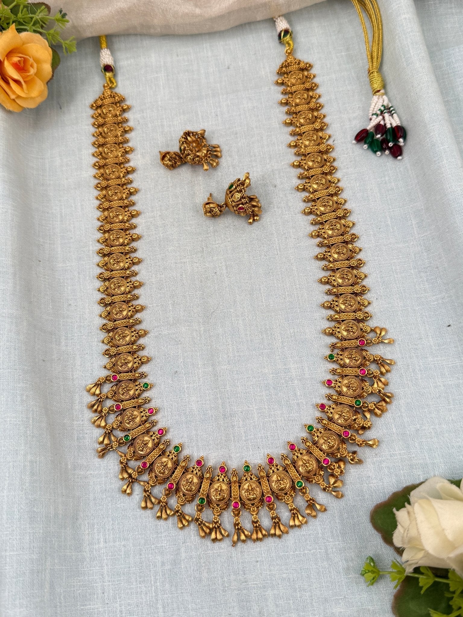 Luxurious Antique Lakshmi Kaasu Necklace Set 0347 - Mahilas