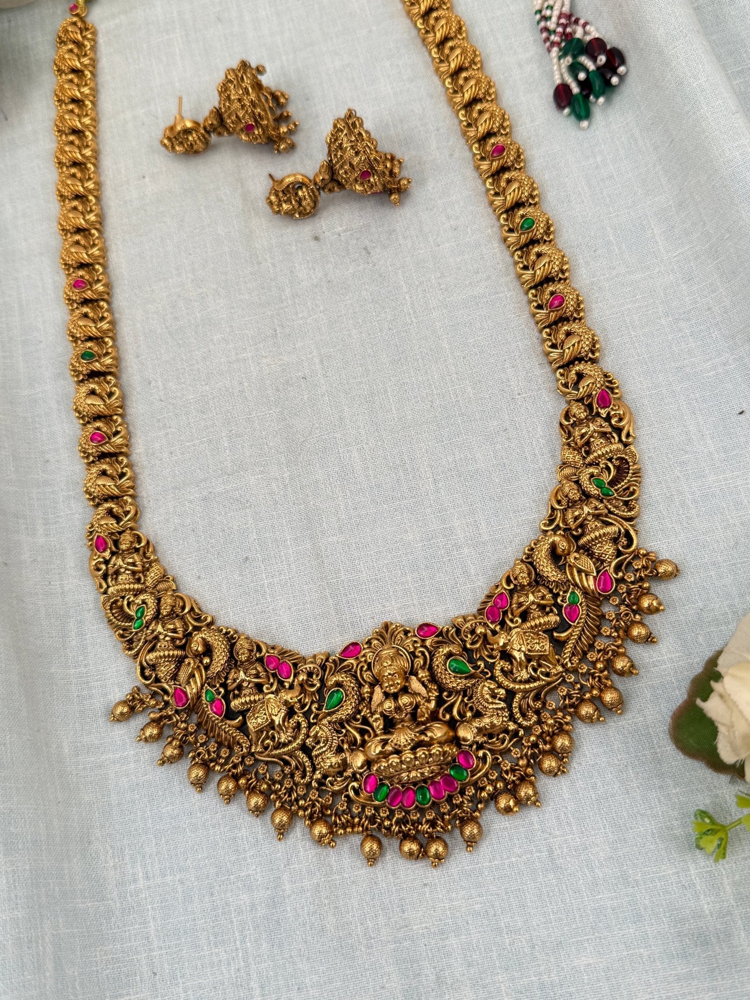 Luxurious Antique Lakshmi Long Necklace Set 0348 - Mahilas