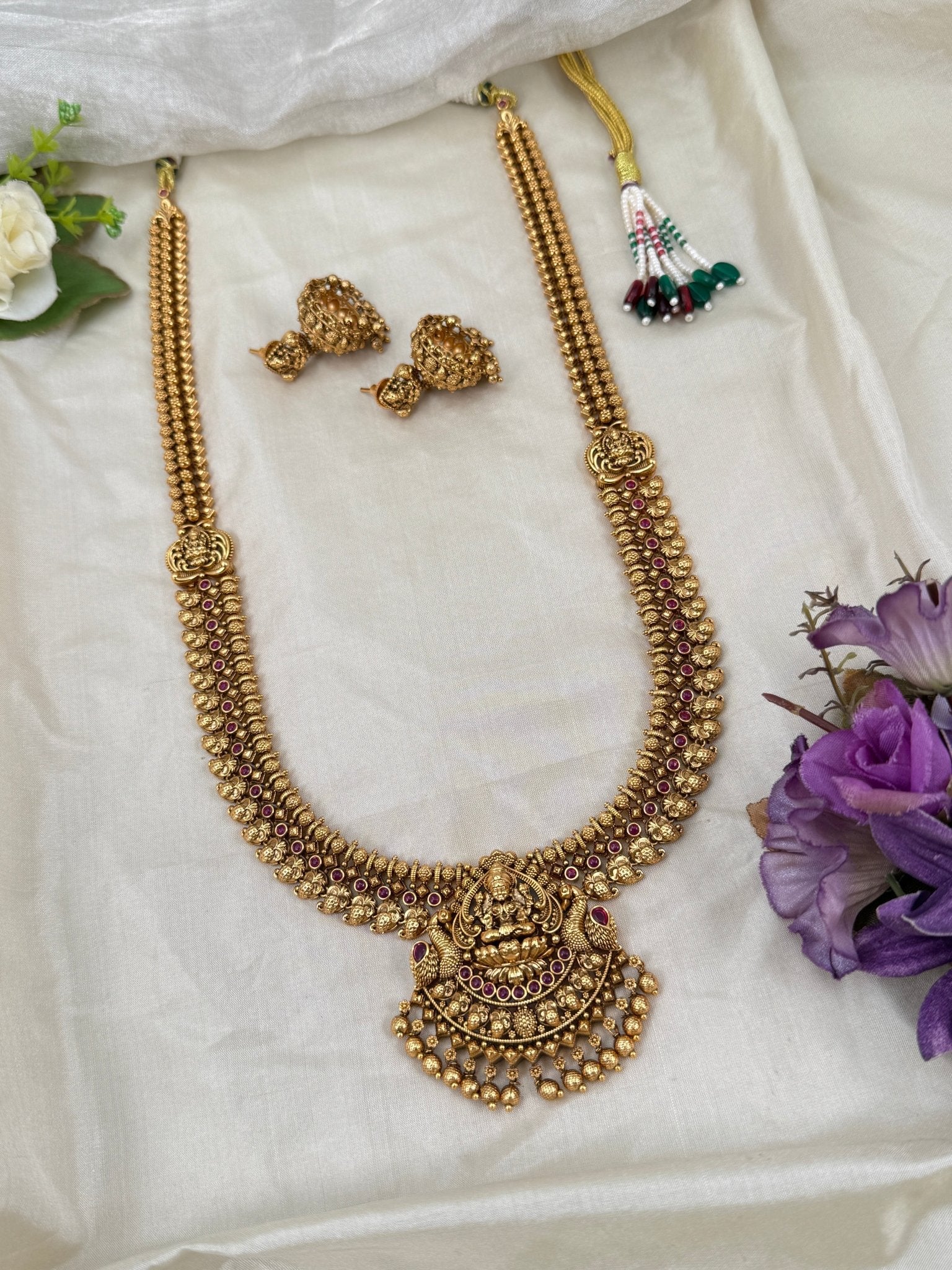 Luxurious Antique Lakshmi Long Necklace Set 0357 - Mahilas