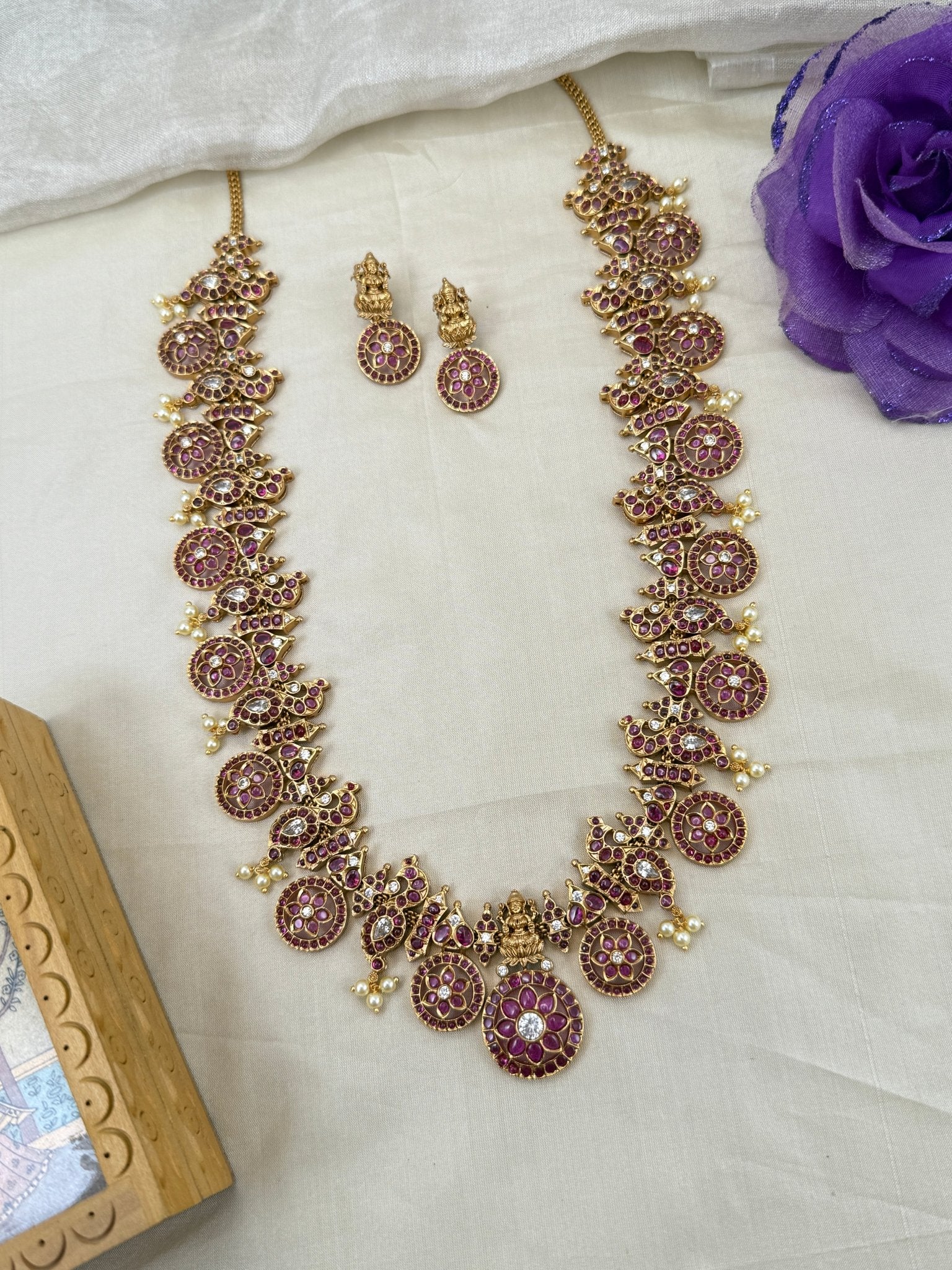 Luxurious Antique Lakshmi Long Necklace Set 0678 - Mahilas