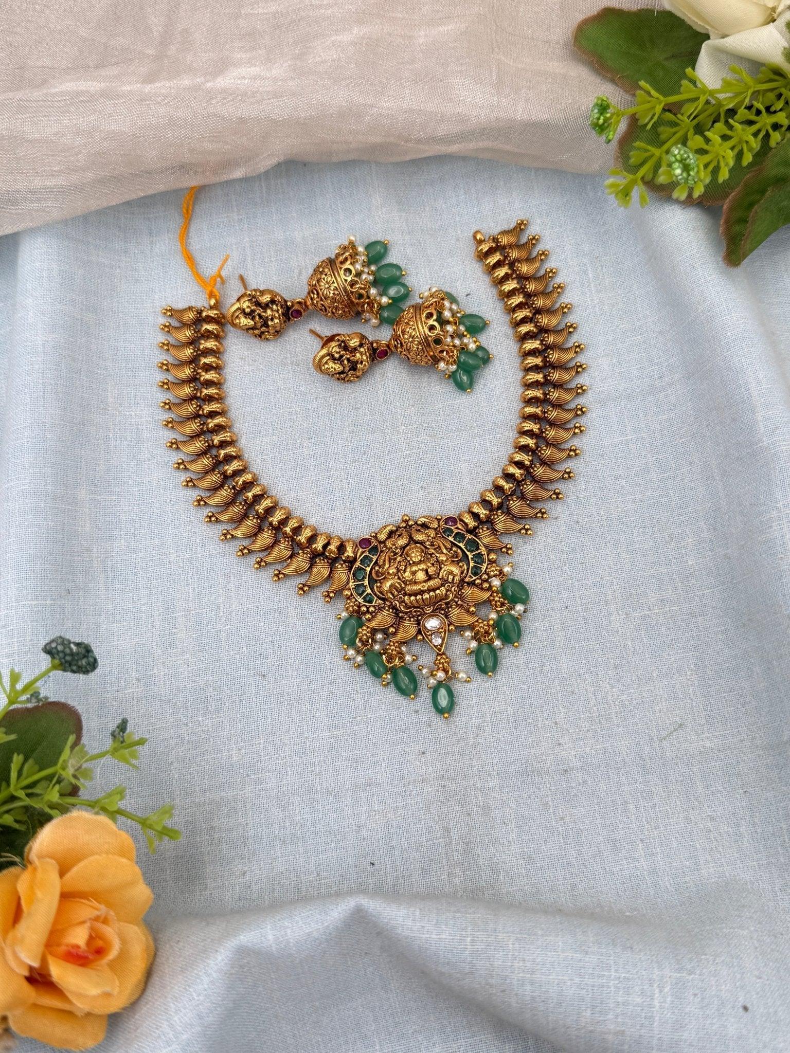 Luxurious Antique Lakshmi Mango Necklace Set 0170 - Mahilas