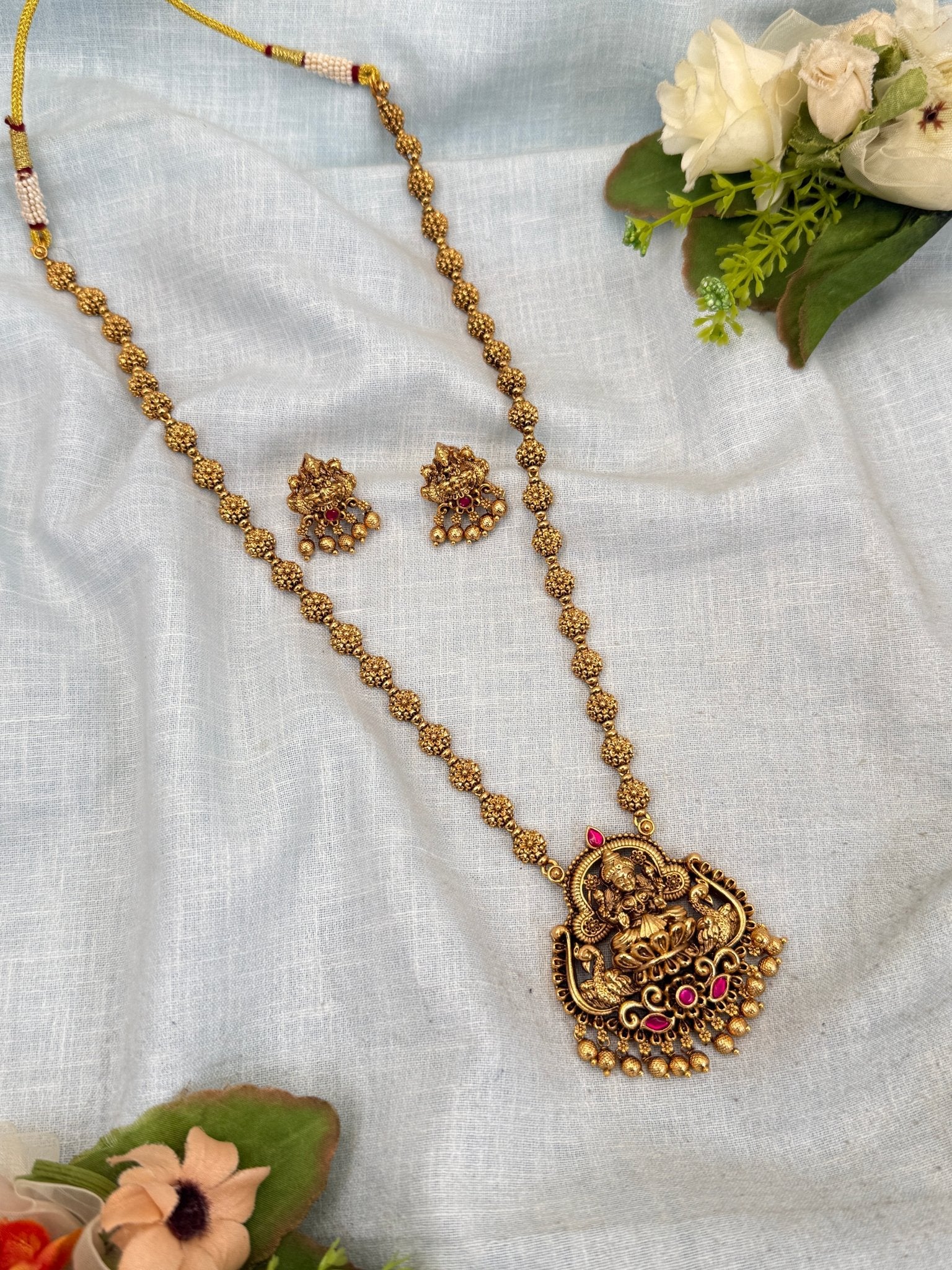 Luxurious Antique Lakshmi Pendant Long Necklace Set 0304 - Mahilas